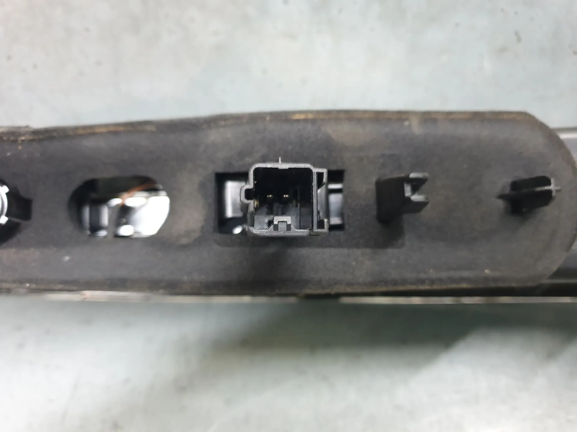 Feu de coffre Gauche OPEL Astra L Imagem-6