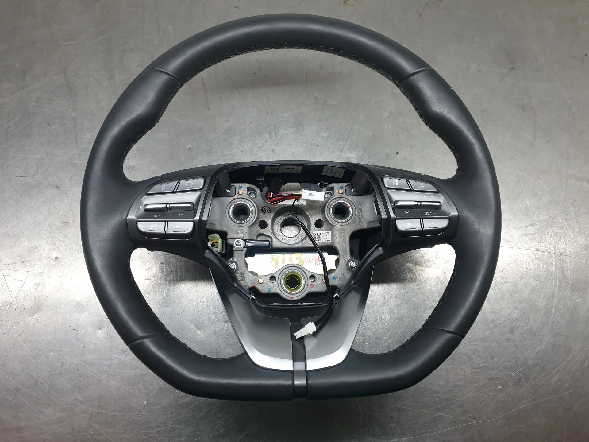 Volante HYUNDAI Ioniq (AE)