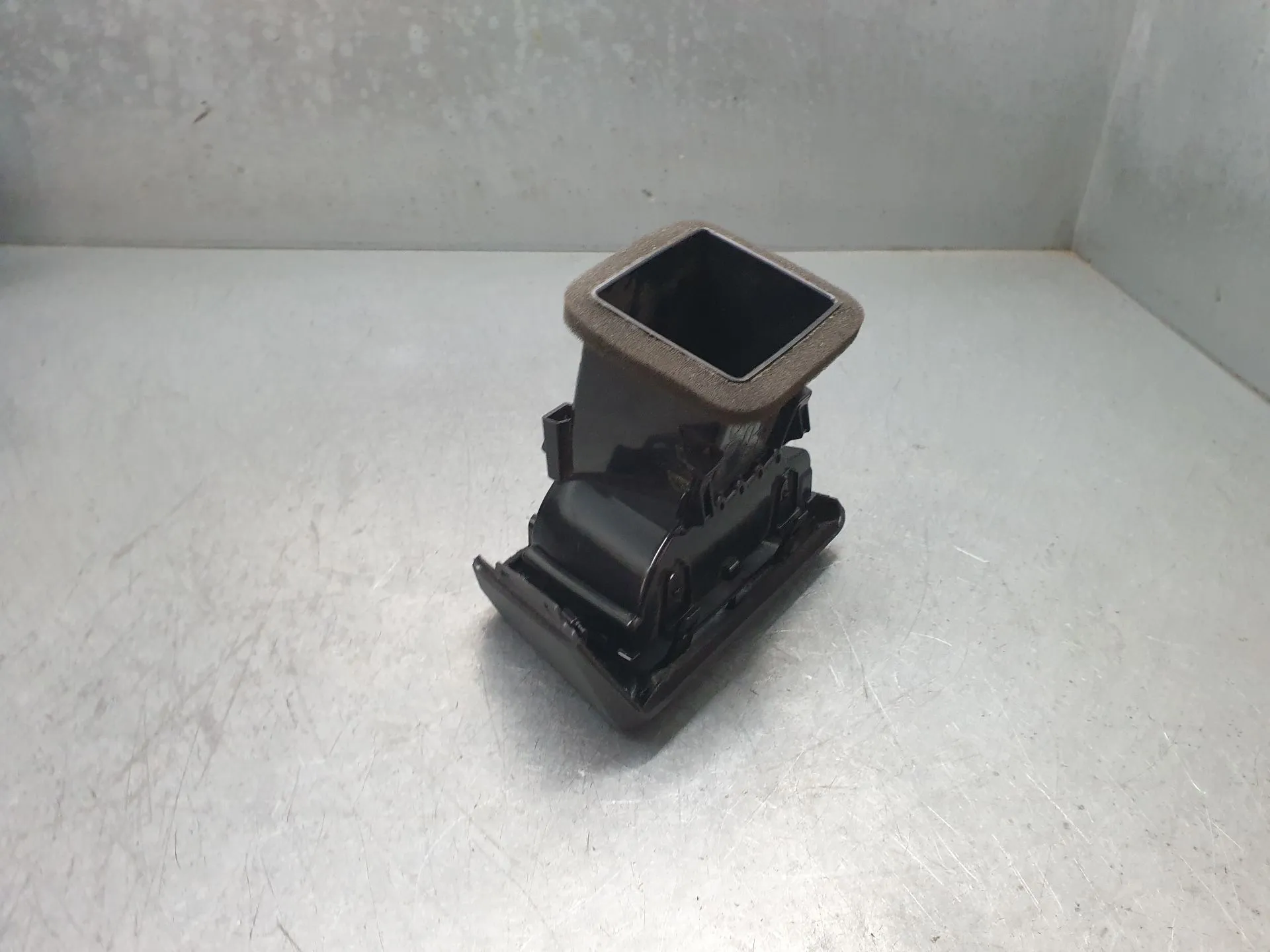 Comportas da chauffage / sofagem NISSAN Leaf EV (ZE1) Imagem-6