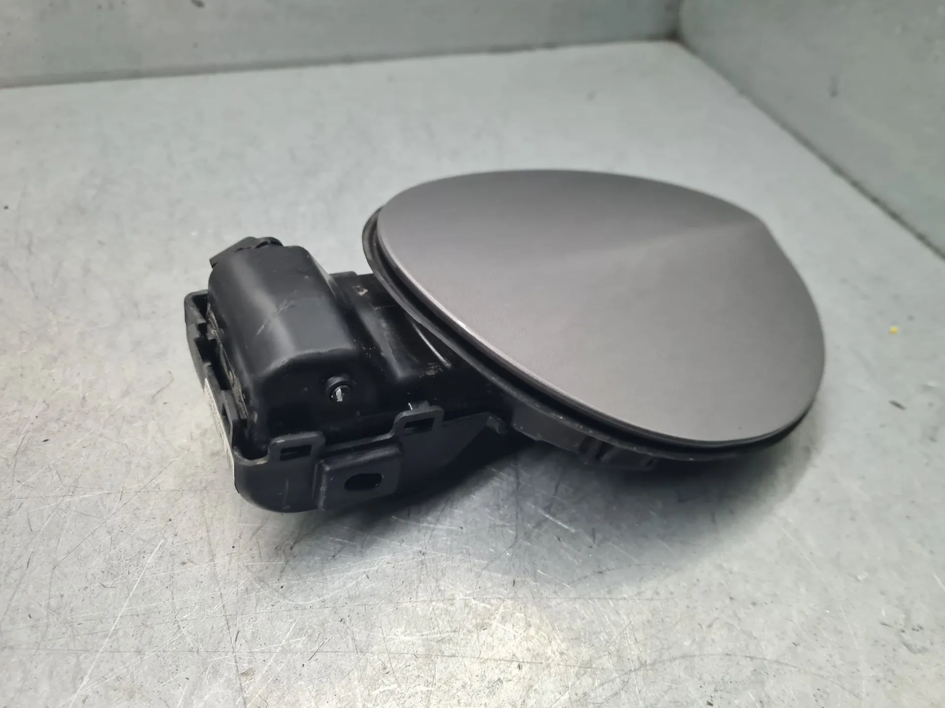 Bouchon/Volet De Trappe De Réservoir à Carburant HYUNDAI Ioniq (AE) Imagem-2