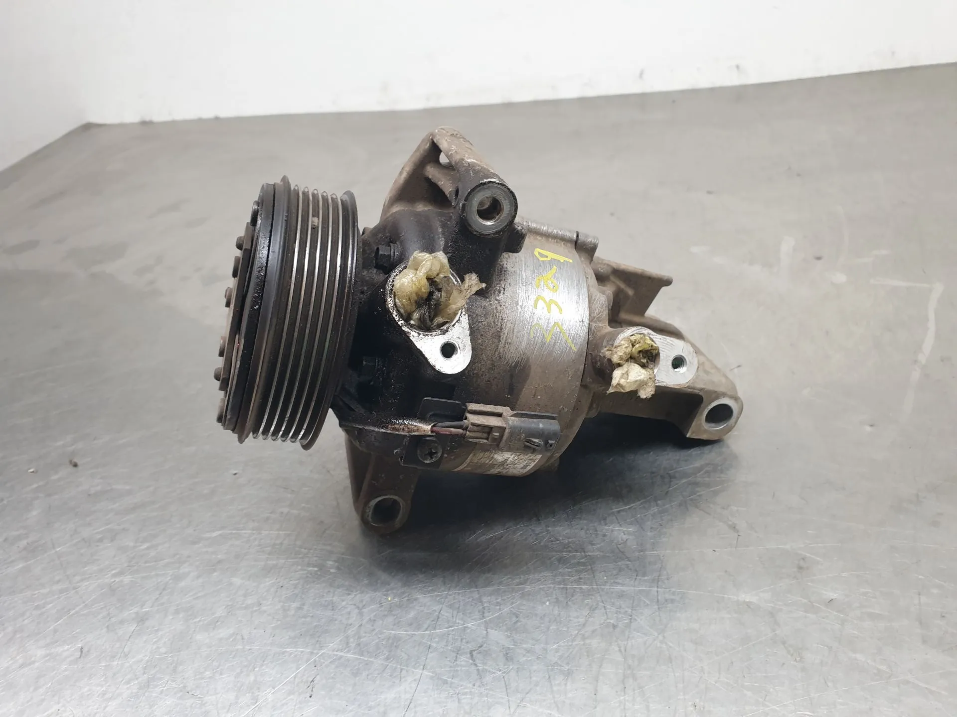 AC compressor DACIA Duster (HM_) Imagem-2