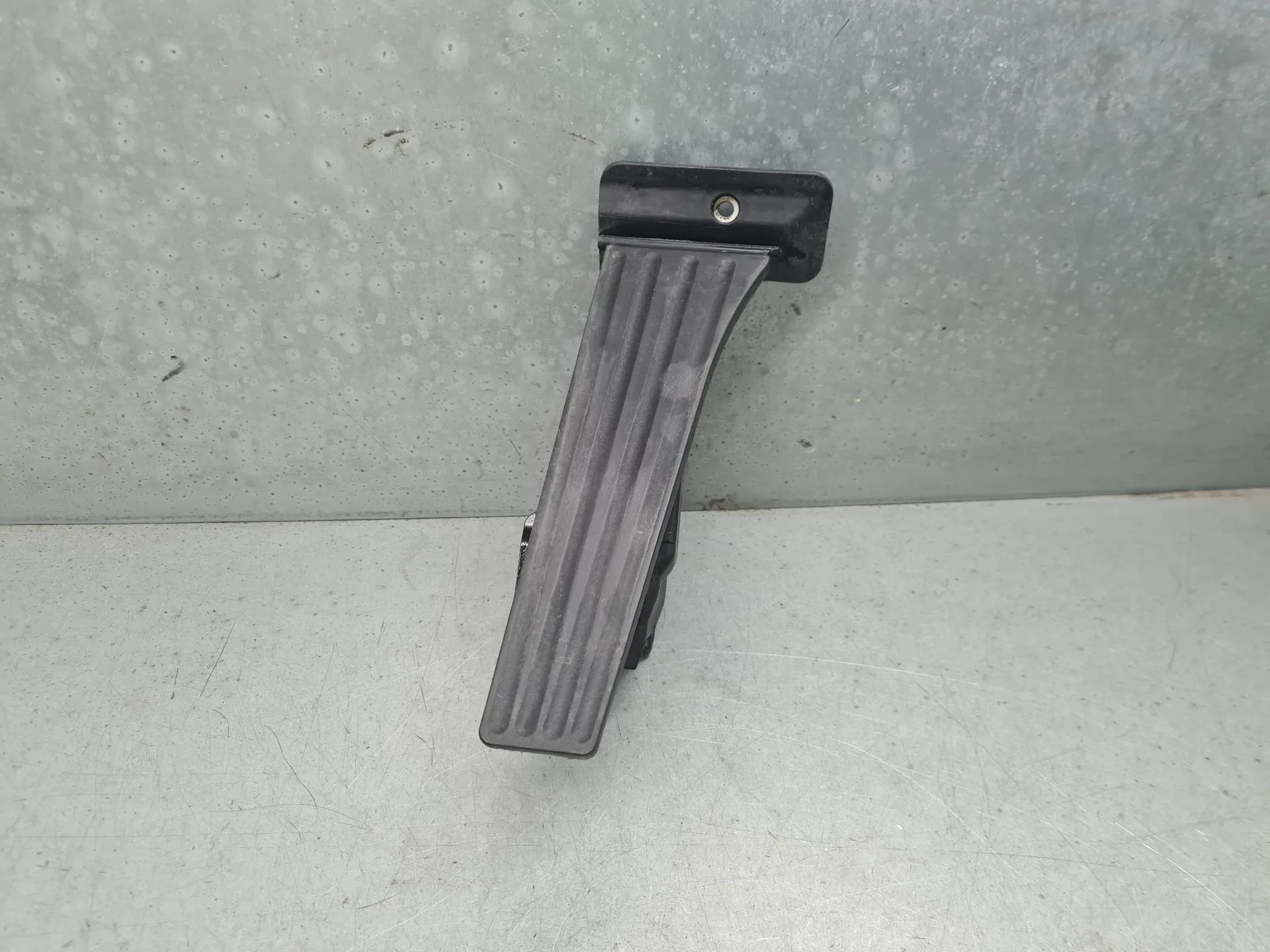 Pedal do acelerador BMW 1 (F20)