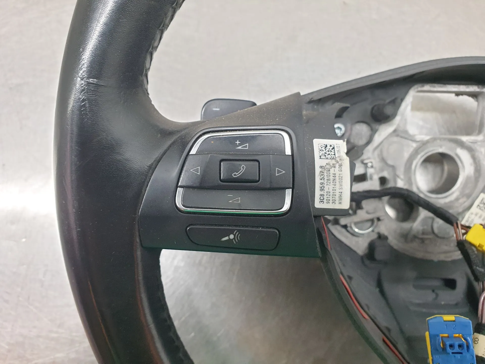 Volante VOLKSWAGEN Passat CC (357) Imagem-1