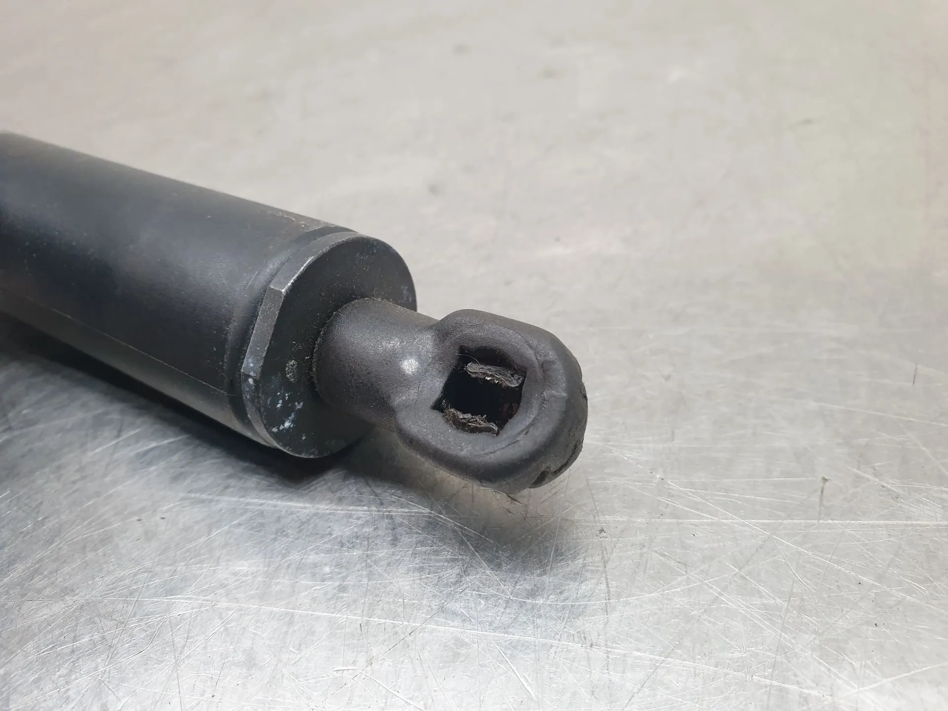 Amortecedor da mala PEUGEOT 308 CC Imagem-2