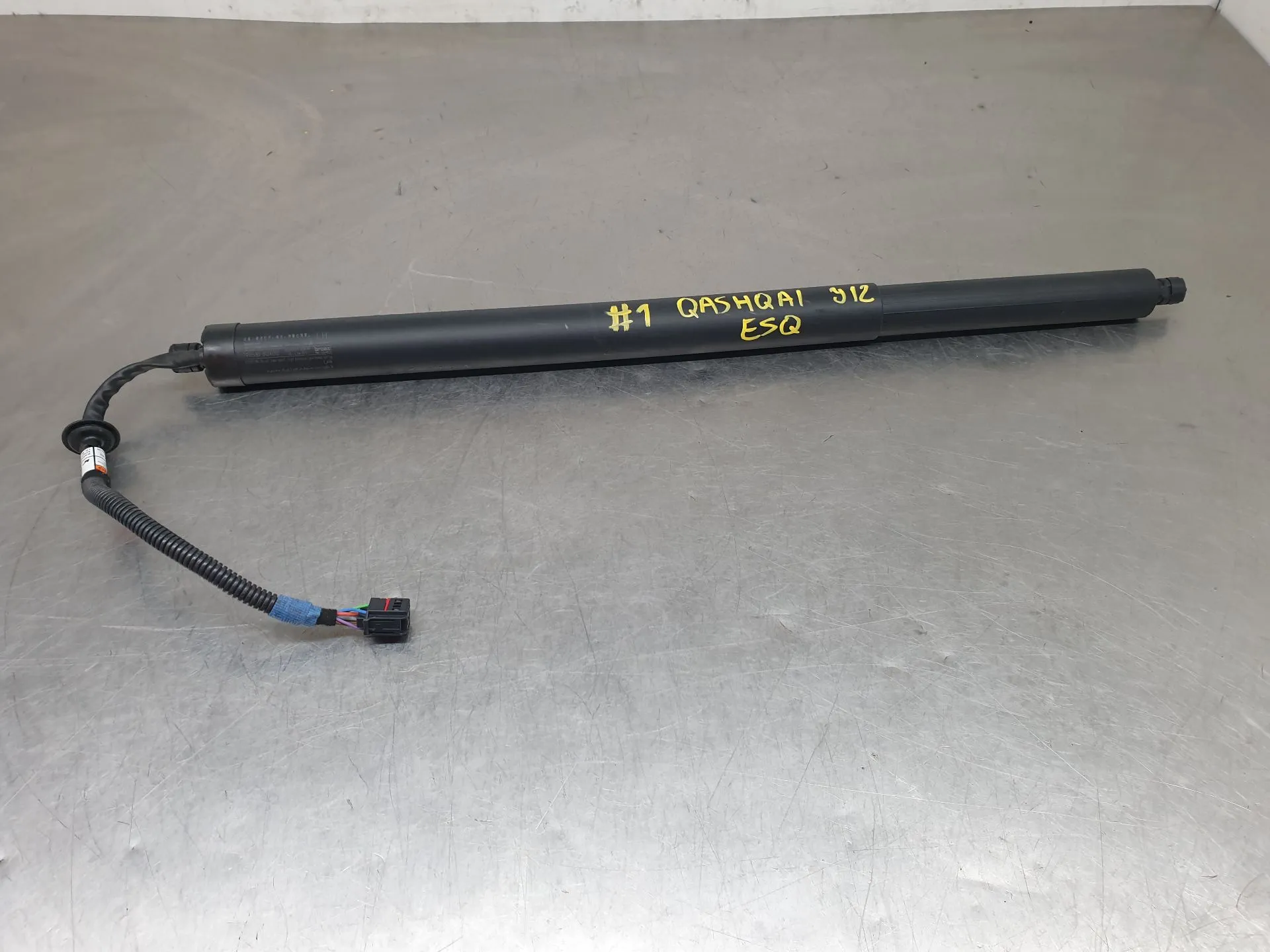 Amortecedor da mala NISSAN Qashqai III (J12)