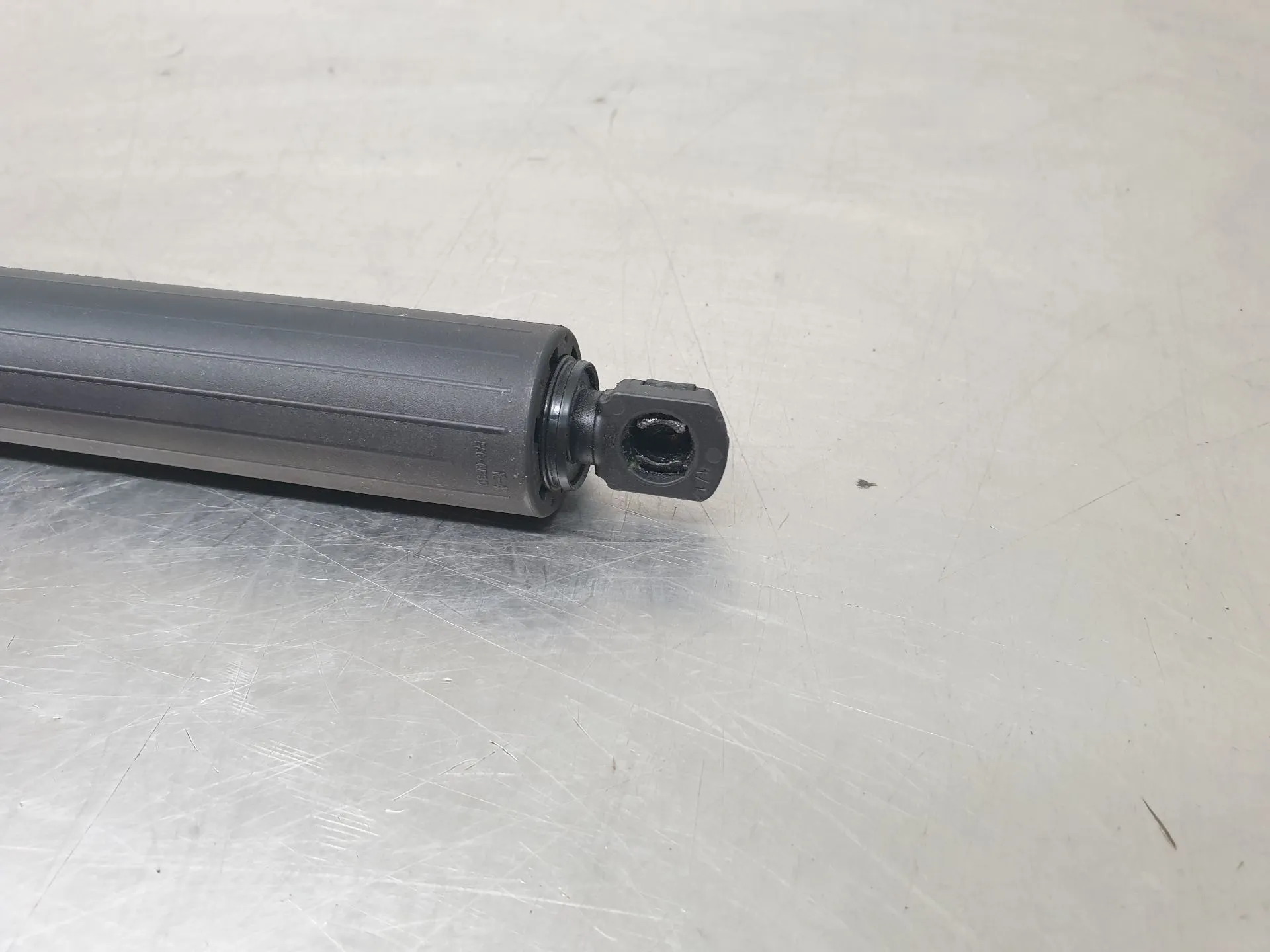 Amortecedor da mala NISSAN Qashqai III (J12) Imagem-2