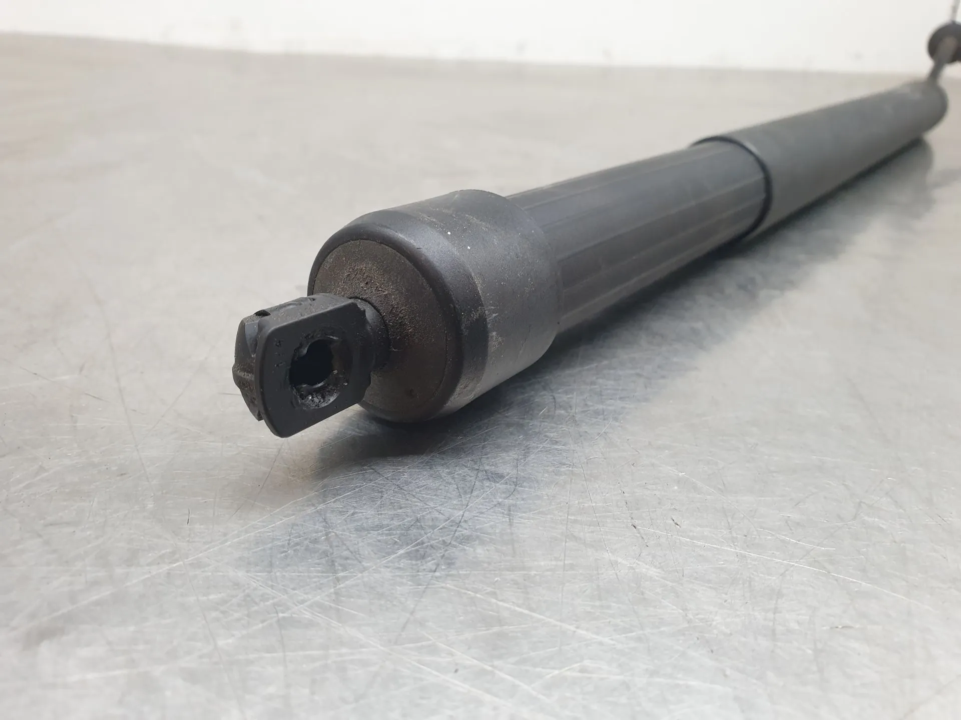 Amortecedor da mala PEUGEOT 3008 II (M_) Imagem-2