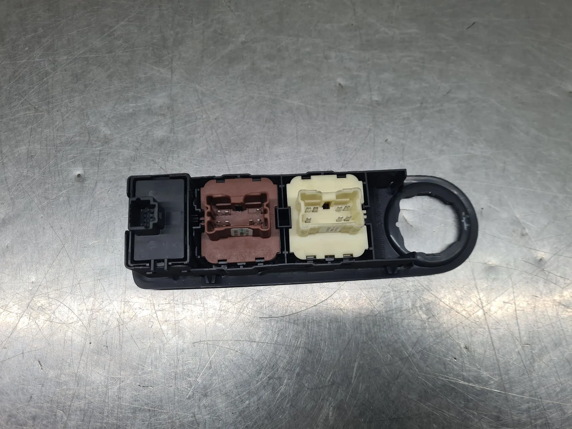 Left Front window control RENAULT Clio IV (BH_) Imagem-2