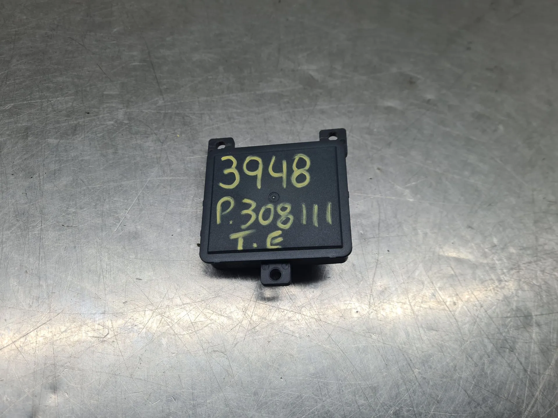 Radar sensor PEUGEOT 308 III