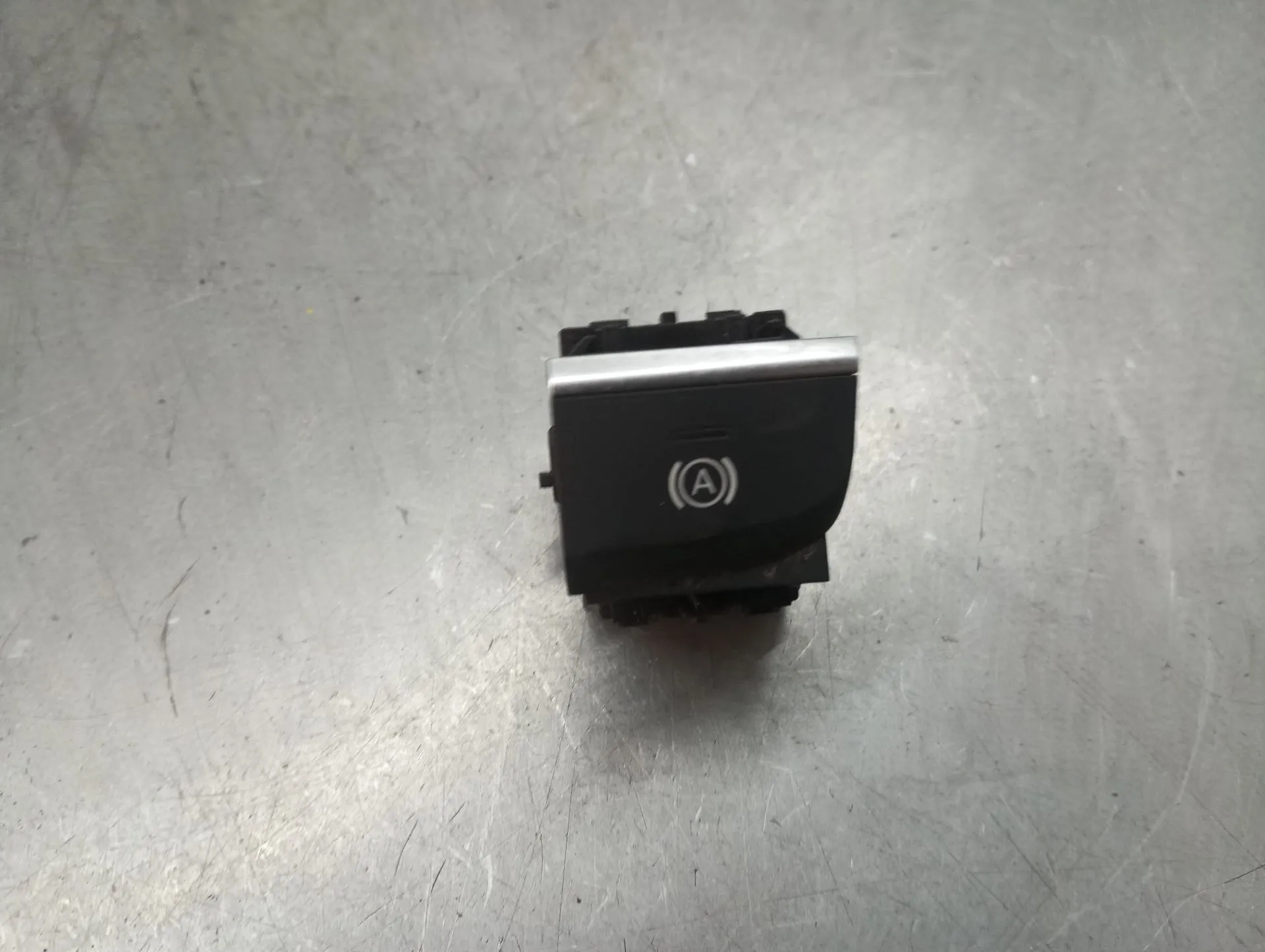 Botão / interruptor Start&Stop AUDI Q2 (GA)