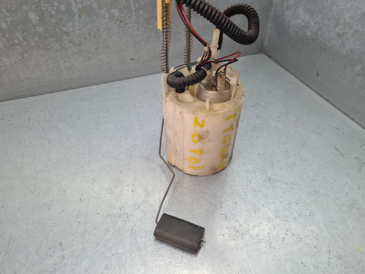 Bomba de combustível VOLKSWAGEN Tiguan (5N)