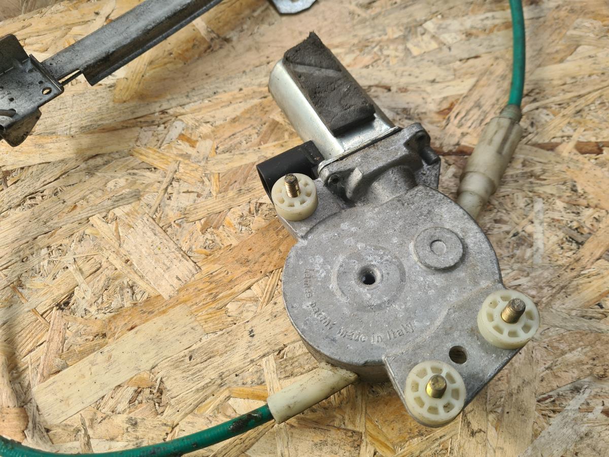 Elevador vidros trás esquerdo ALFA ROMEO 146 (930_) Imagem-4