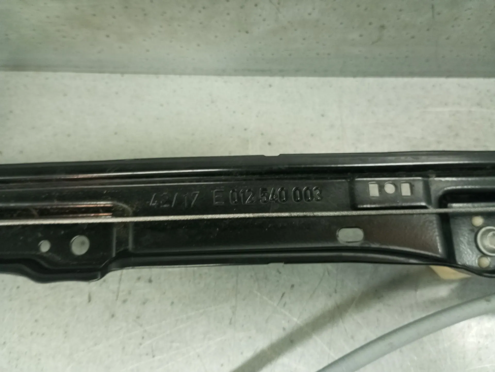 Lève-vitre avant gauche JAGUAR E-Pace (X540) Imagem-7