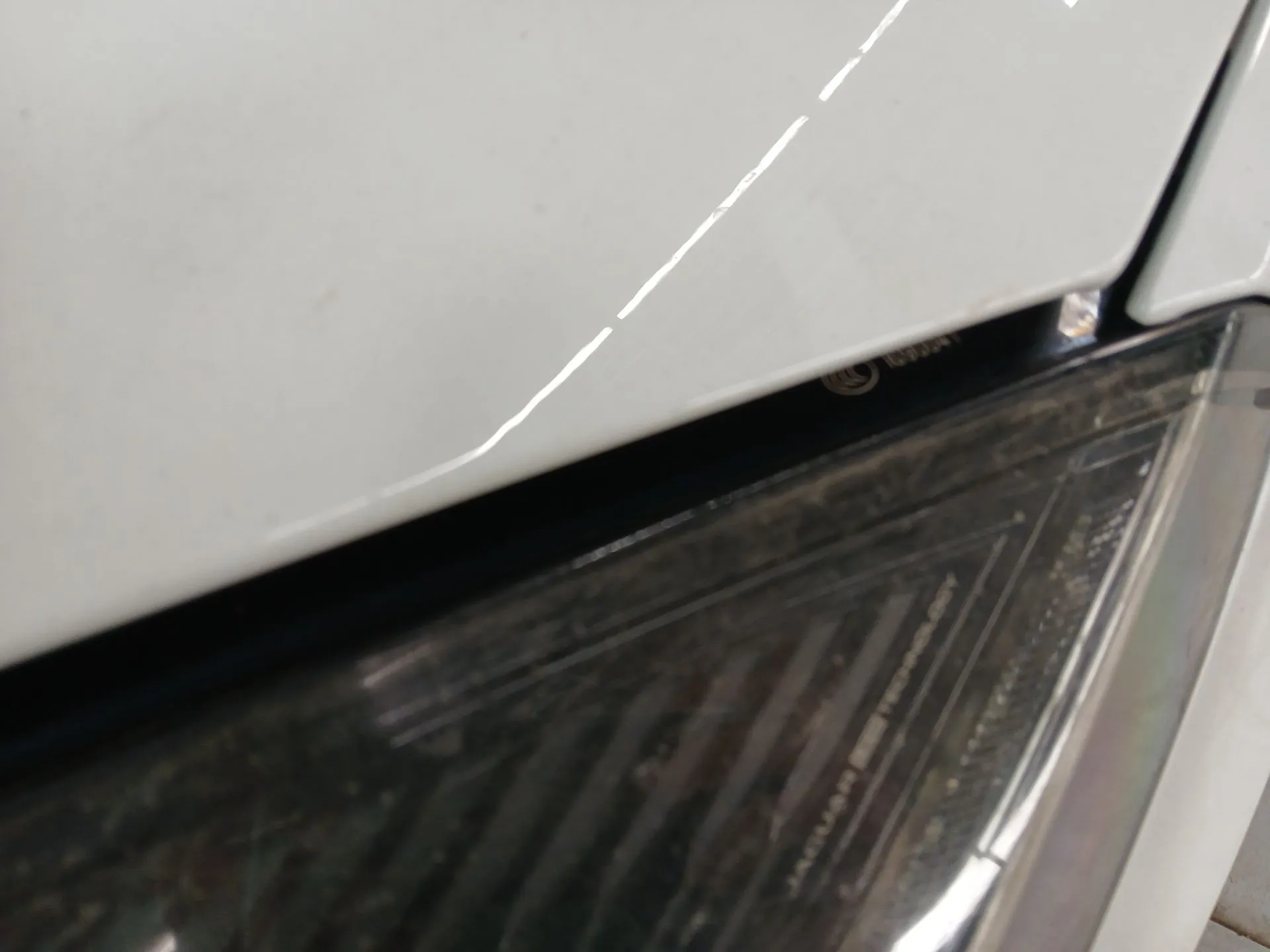 Frente Completa JAGUAR E-Pace (X540) Imagem-16