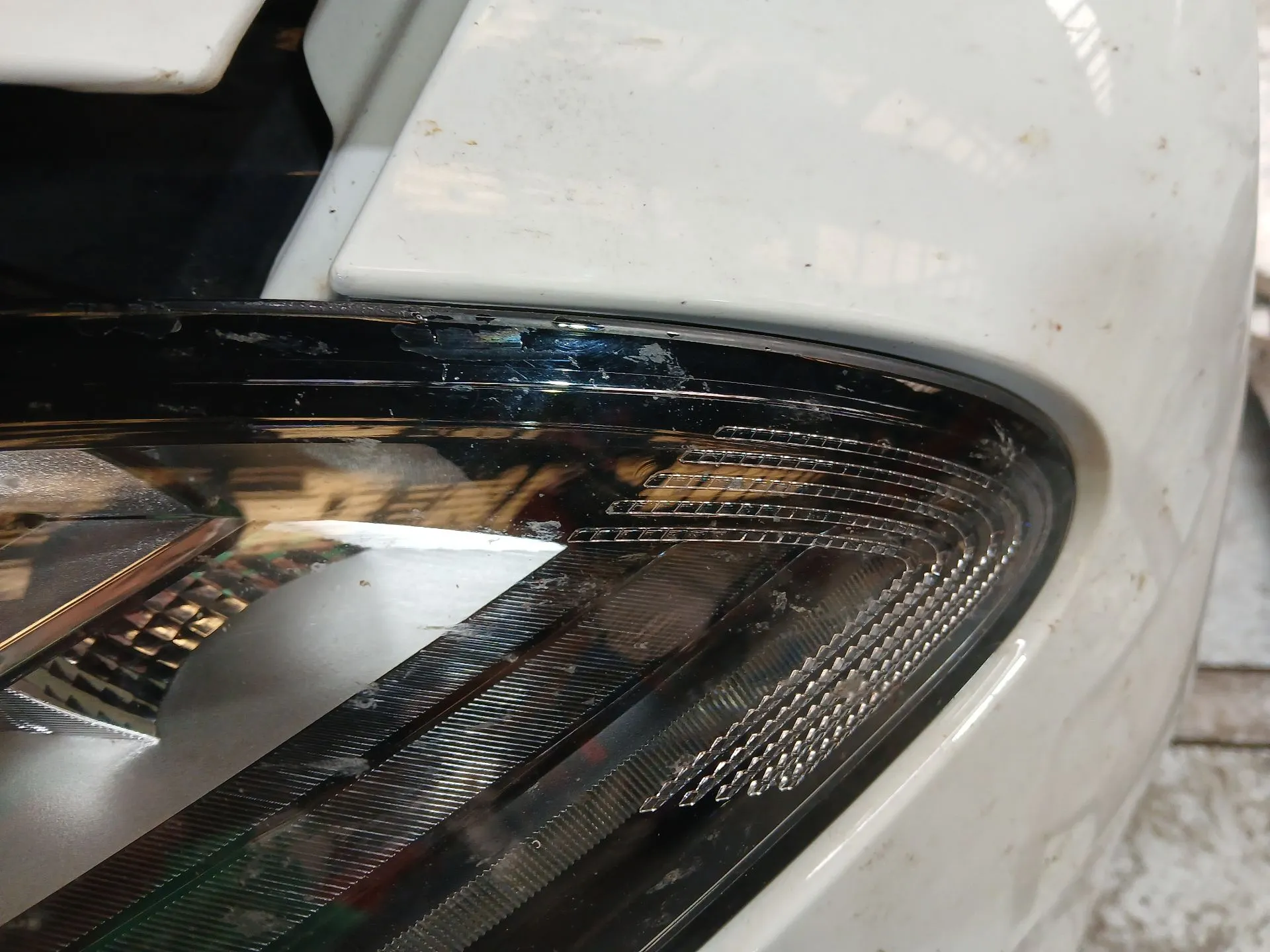 Frente Completa JAGUAR E-Pace (X540) Imagem-19