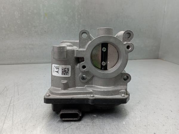 Boîtiers papillon RENAULT Megane III (BZ0_)