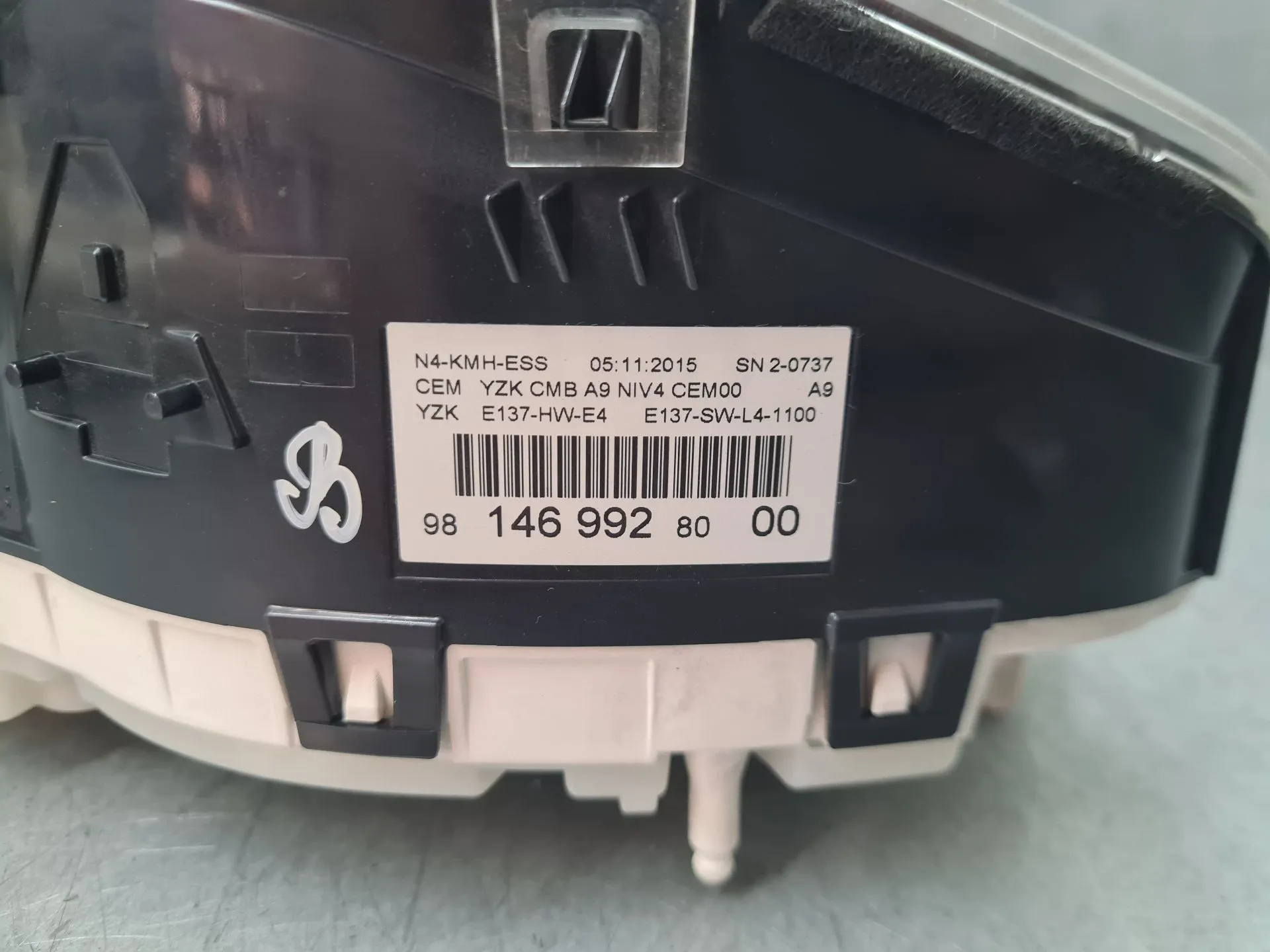 Instrument cluster PEUGEOT 2008 I (CU_) Imagem-6