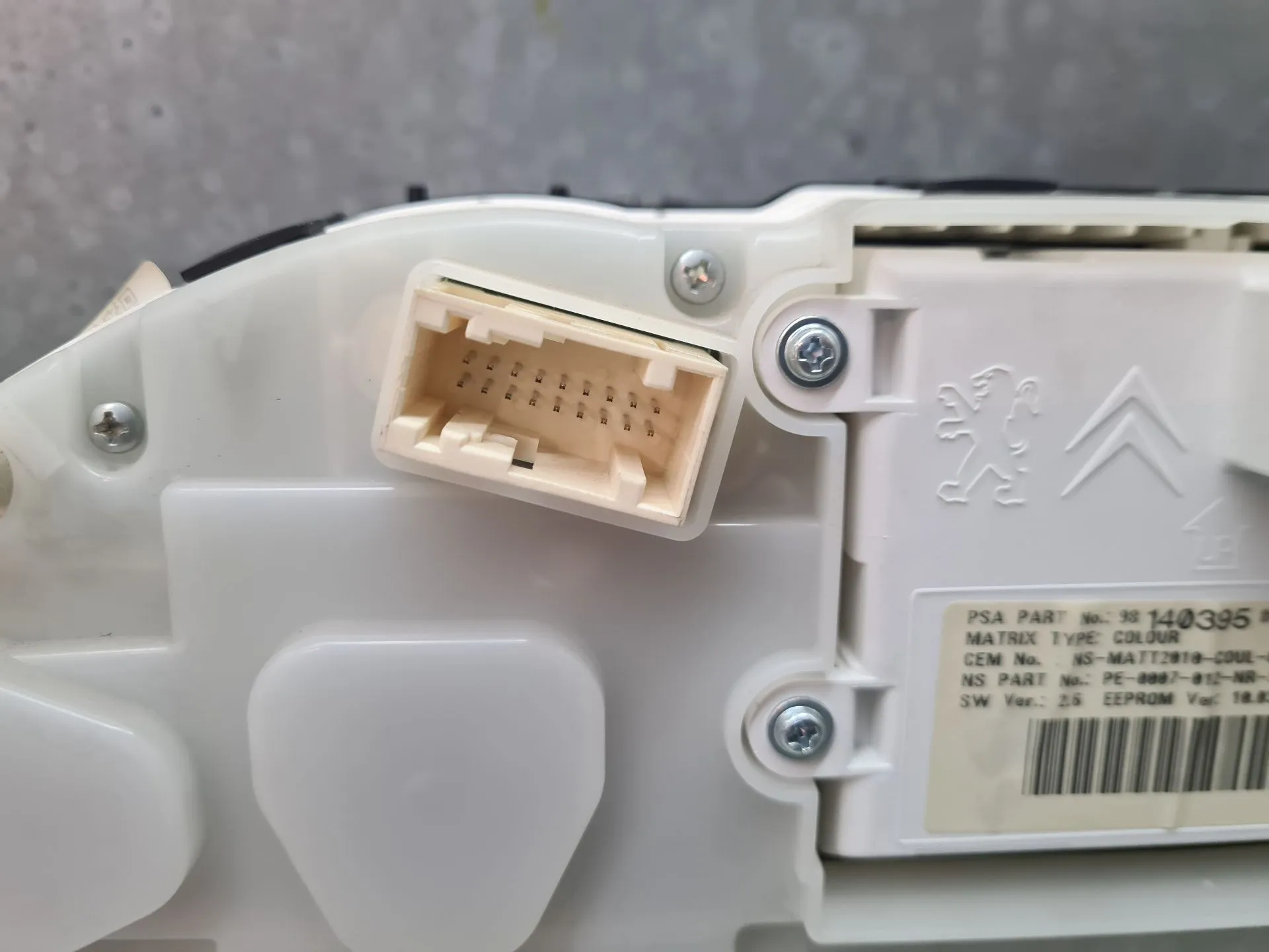 Instrument cluster PEUGEOT 2008 I (CU_) Imagem-9