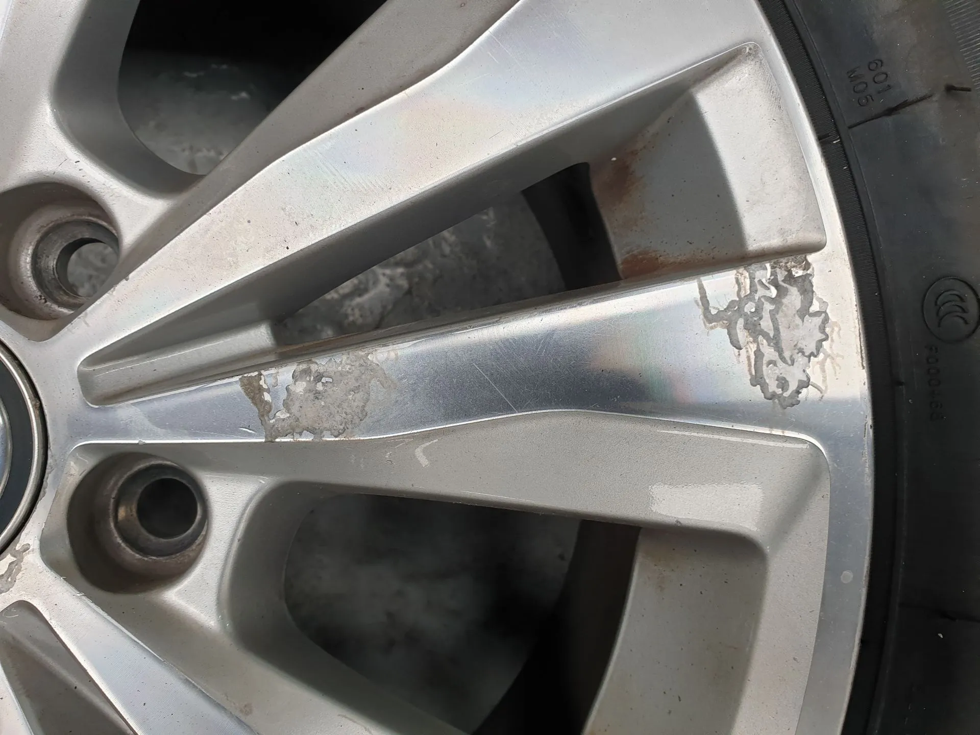 Cerchio Posteriore Sinistro VOLKSWAGEN Golf VII (5G1, BQ1, BE1, BE2) Imagem-4