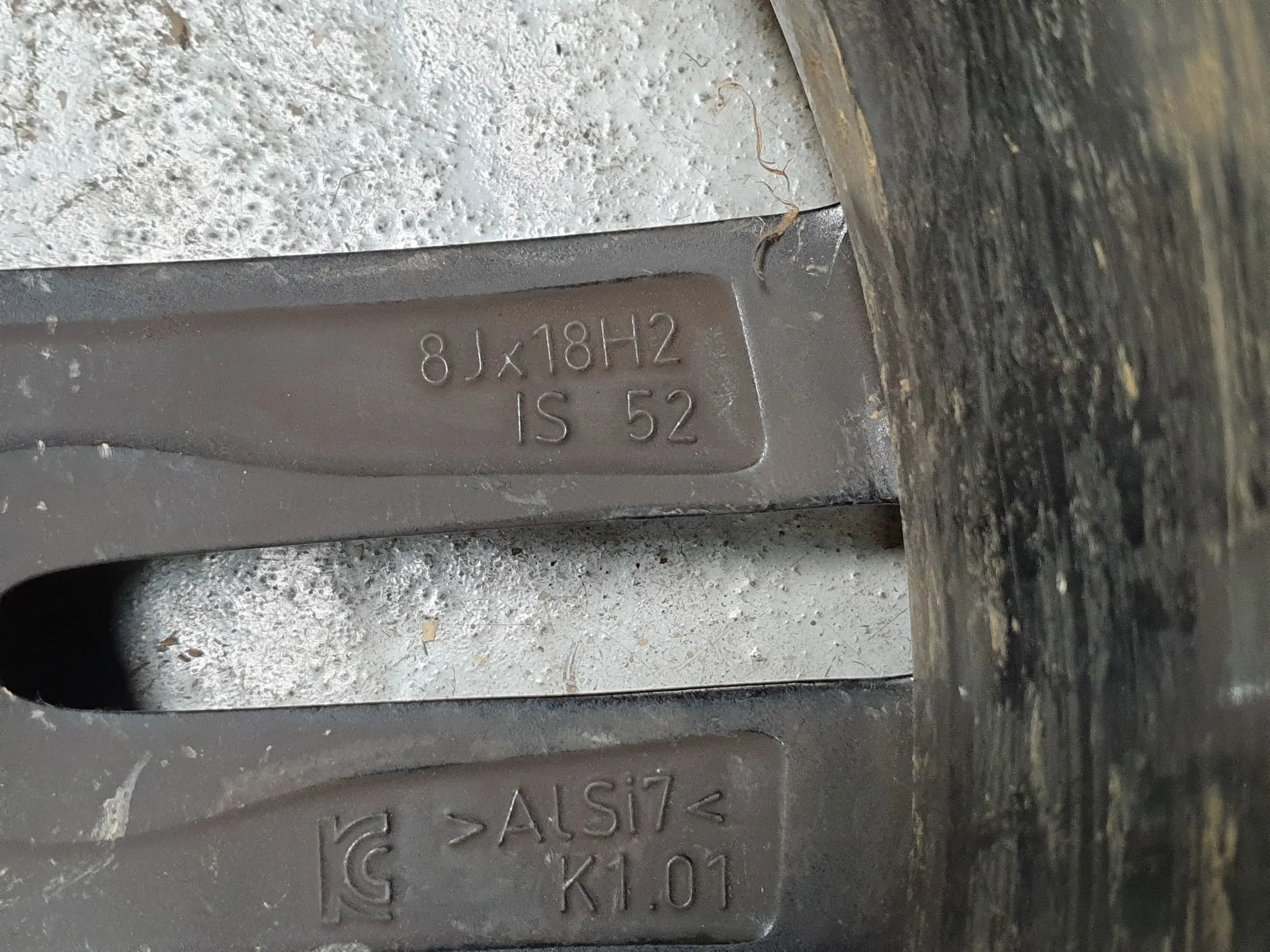 Llanta Trasera Izquierda BMW 1 (F21) Imagem-5