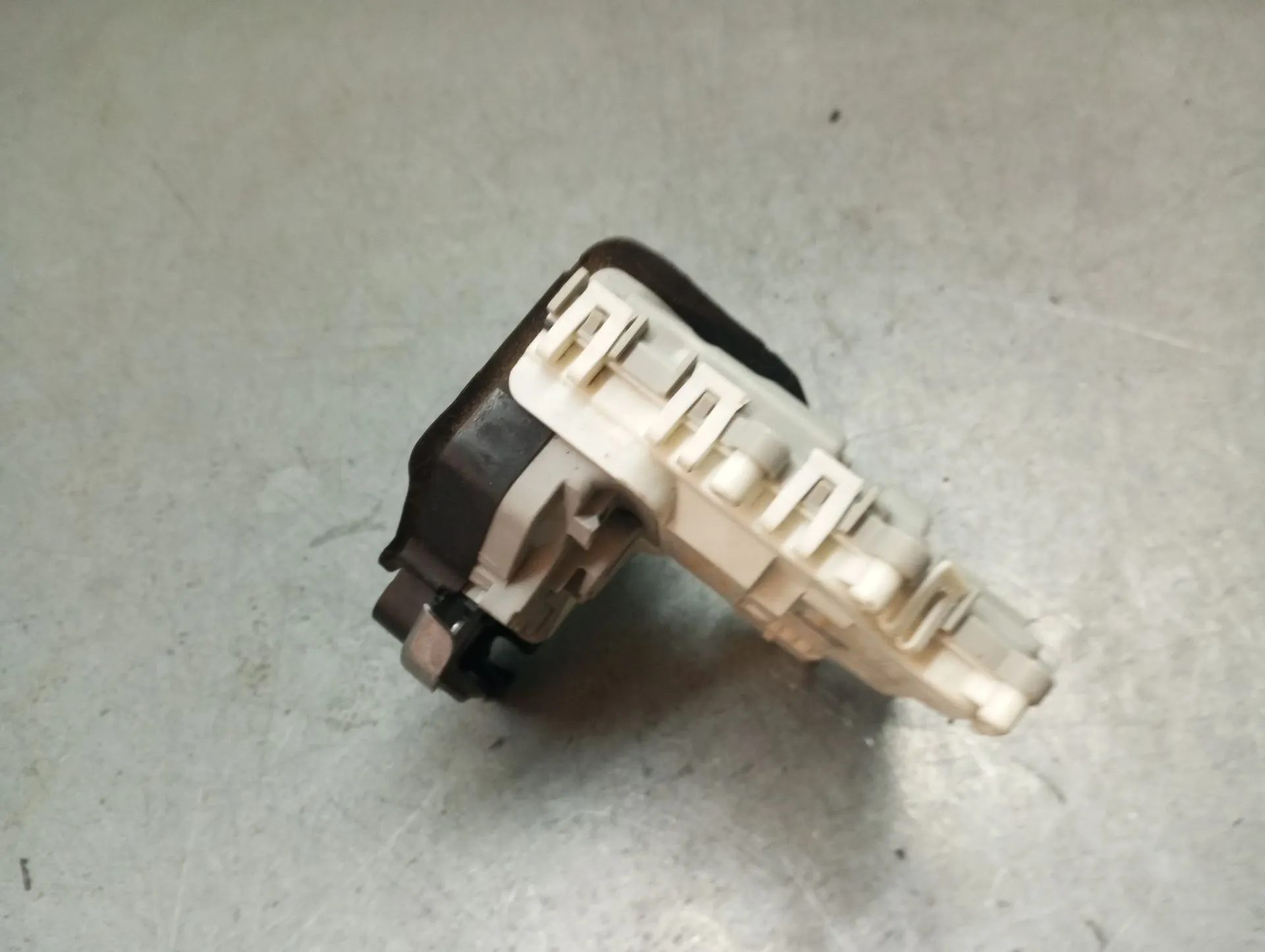 Rear Right Door Lock AUDI Q5 (FYB, FYG) Imagem-1