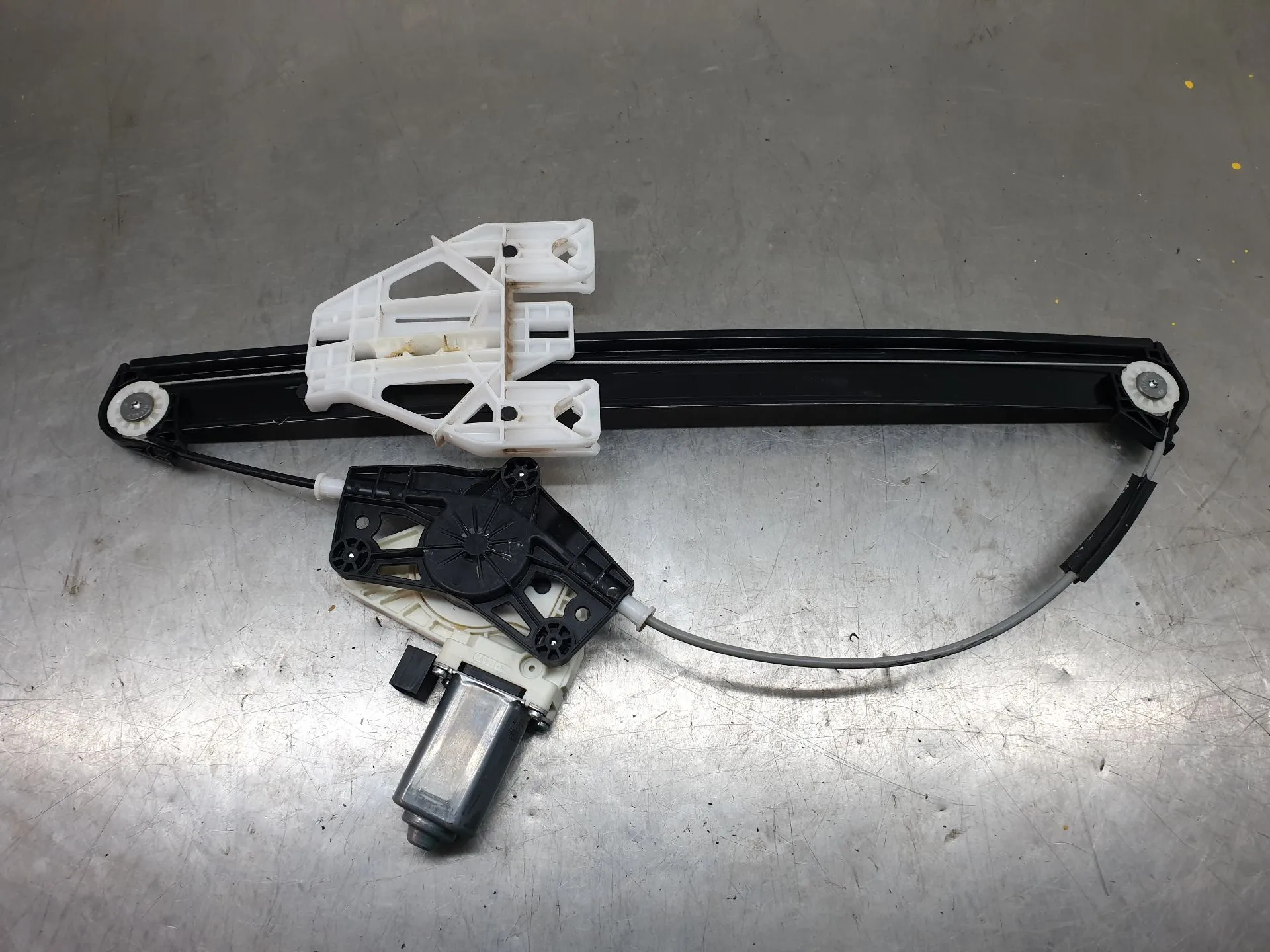 Elevador vidros trás direito AUDI Q5 (FYB, FYG) Imagem-1