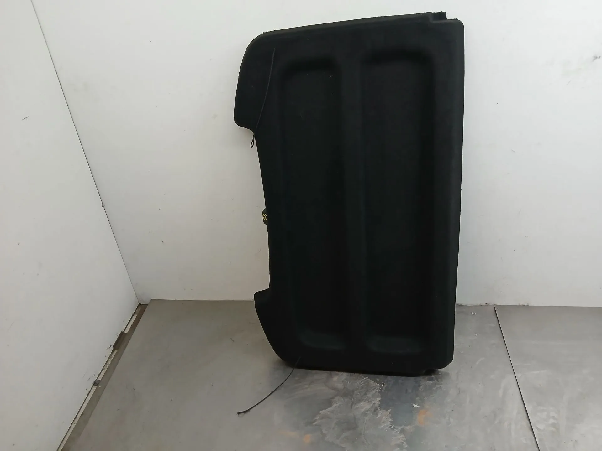 Rear Parcel shelf / trunk cover DACIA Sandero II (5S_)