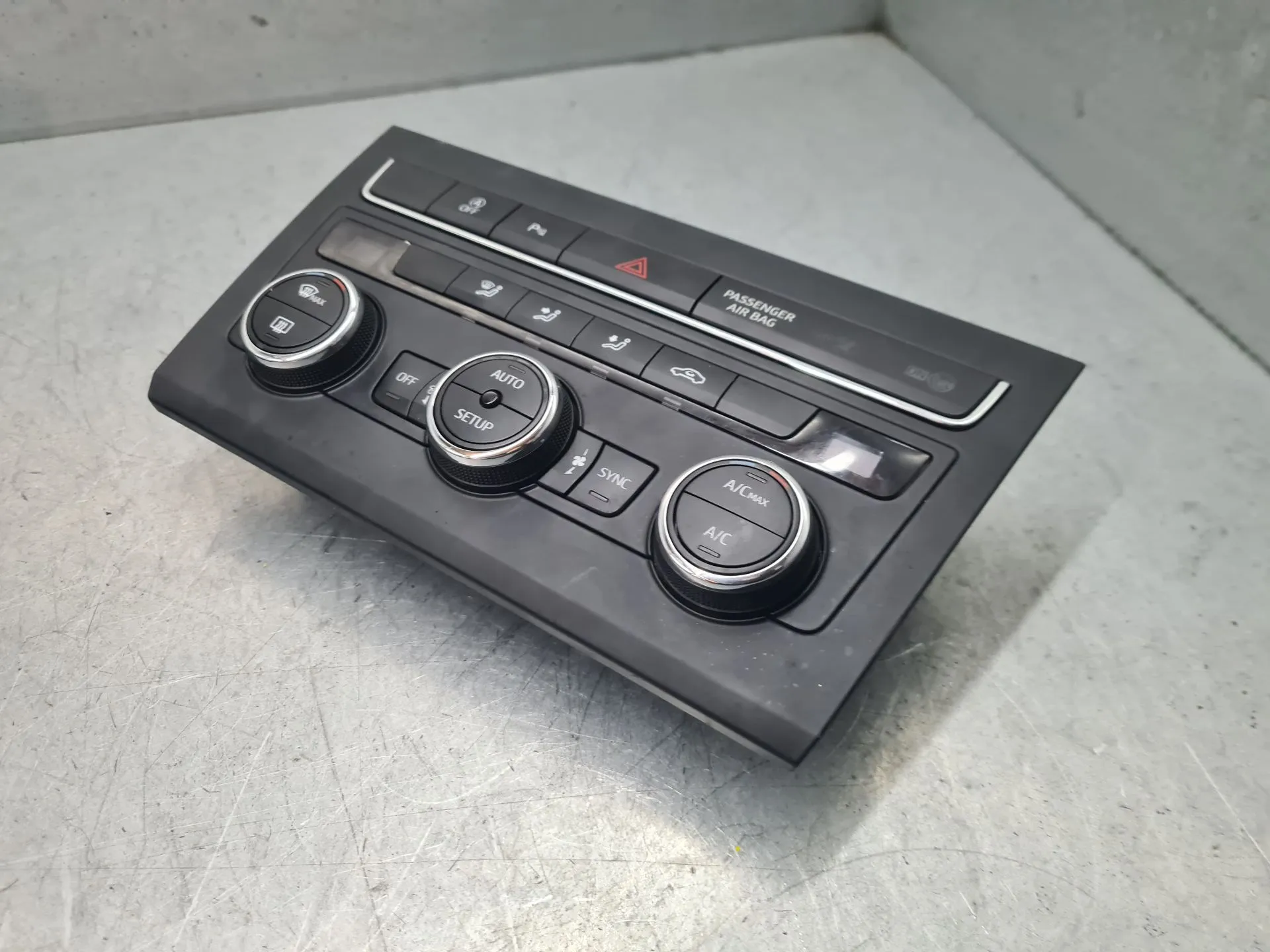 Climate control SEAT Leon ST (5F8) Imagem-1