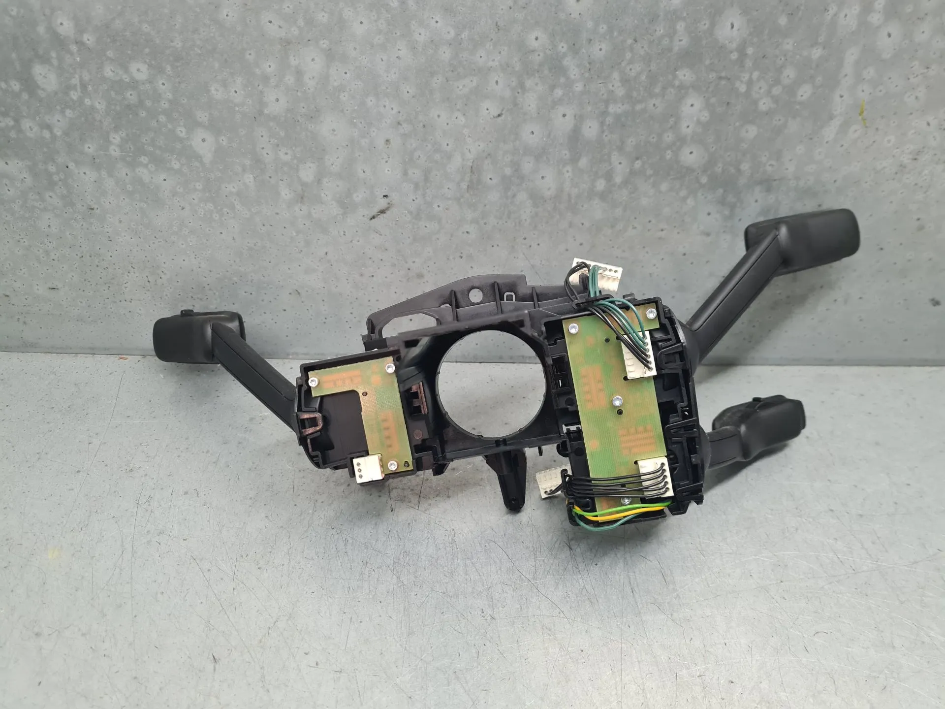 Ensemble leviers d'éclairage et essuie-glace SEAT Leon ST (5F8) Imagem-4