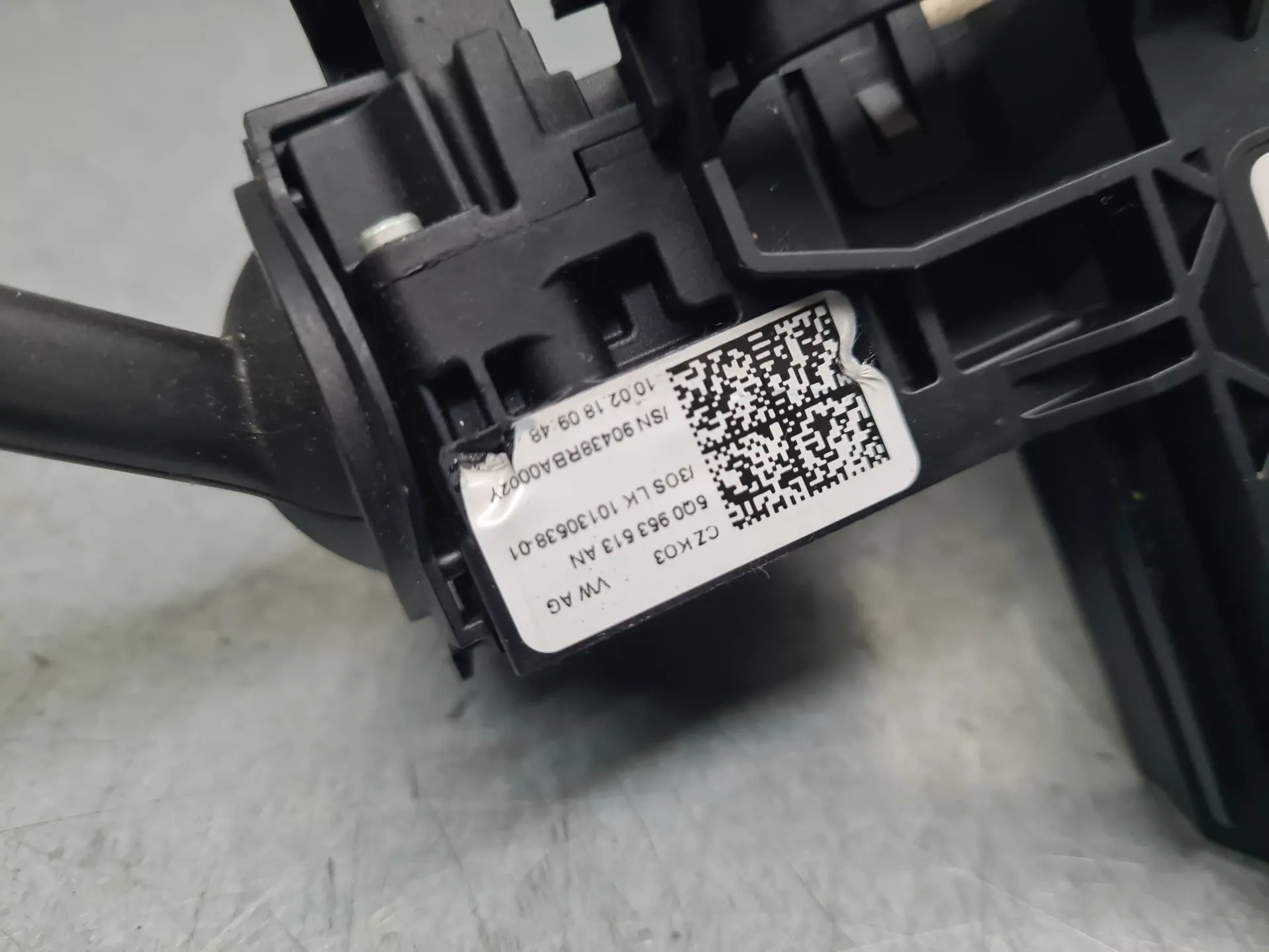 Ensemble leviers d'éclairage et essuie-glace SEAT Leon ST (5F8) Imagem-5