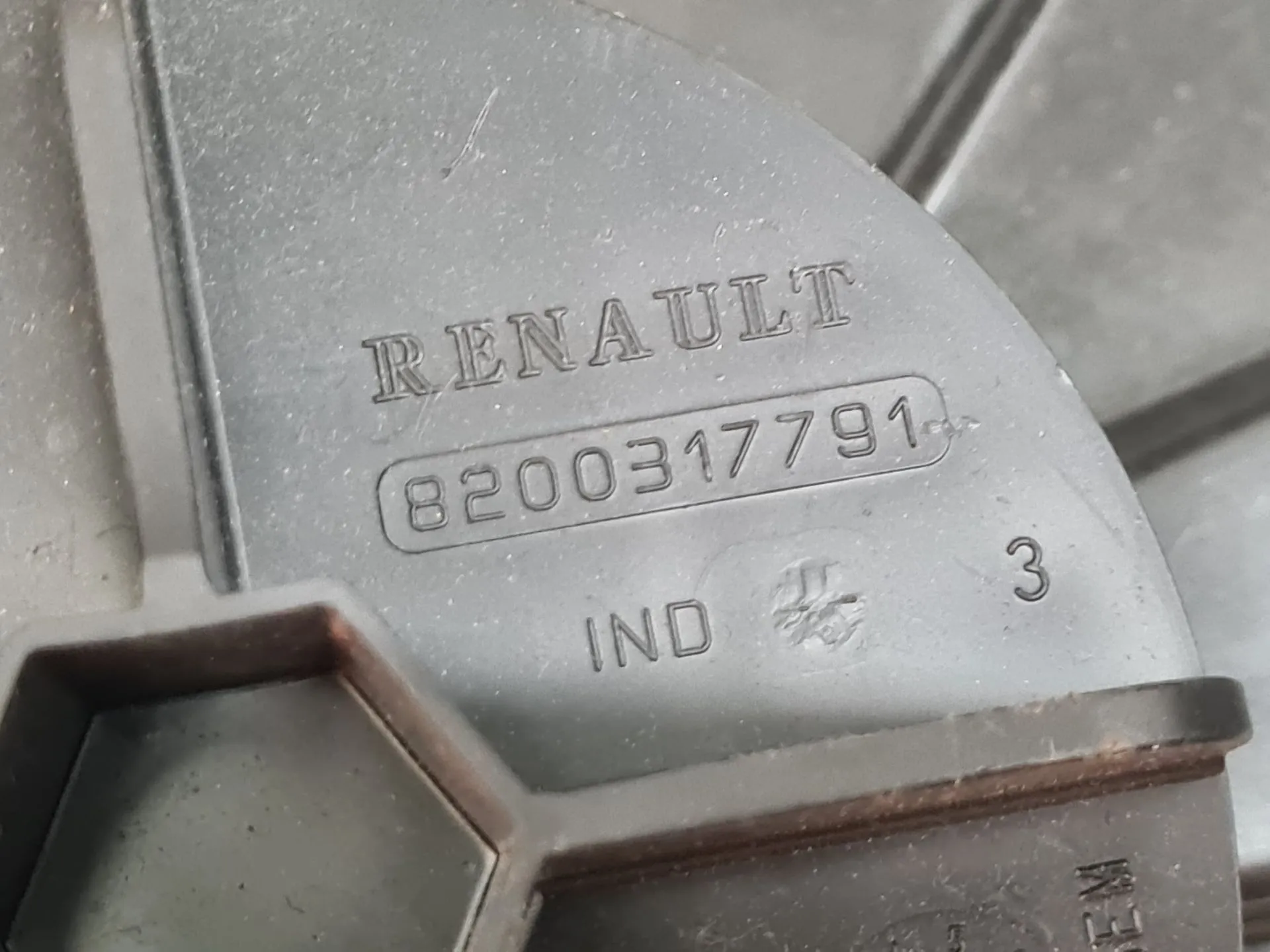 Base pneu suplente RENAULT Megane III Grandtour (KZ0/1) Imagem-6