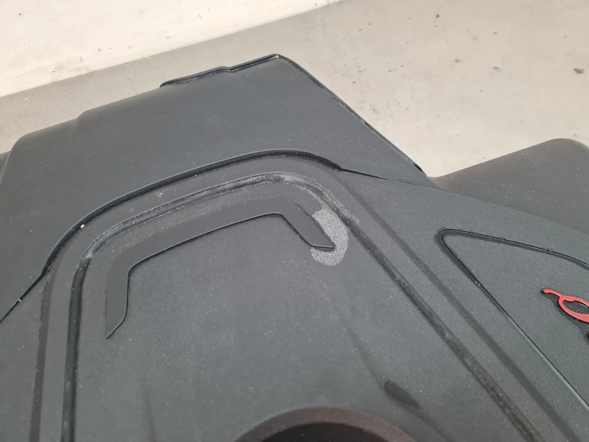 Cobertura do motor / blindagem superior do motor ALFA ROMEO Stelvio (949_) Imagem-3