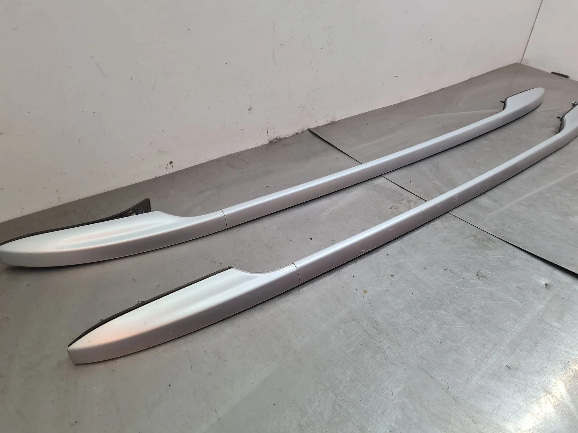 Barra del Tetto RENAULT Megane III Grandtour (KZ0/1) Imagem-2