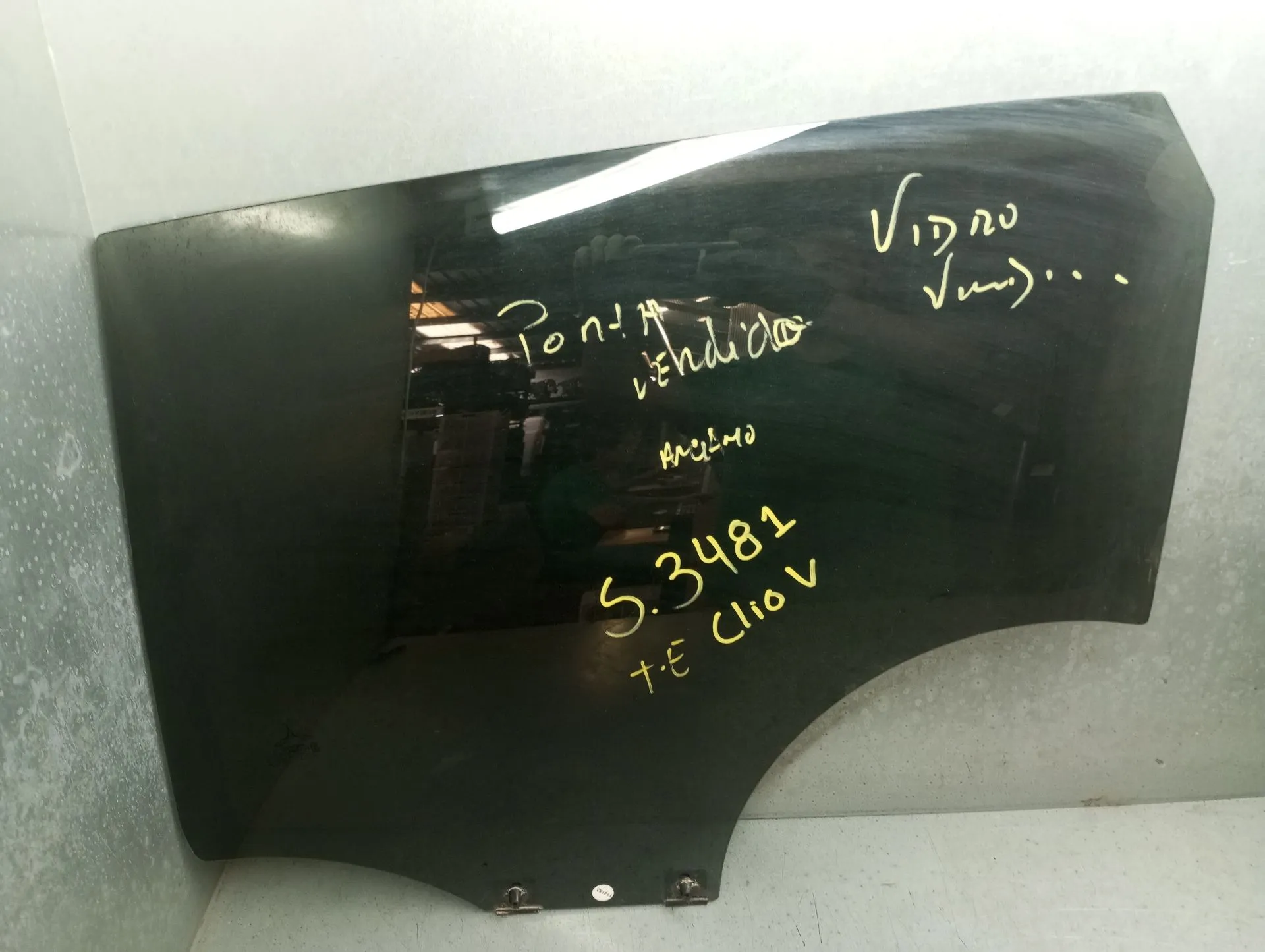 Vidro porta trás esquerdo RENAULT Clio V (BF_) Imagem-1