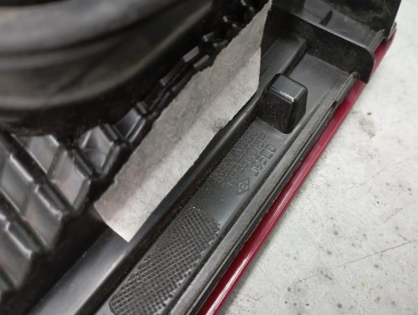 Feu de coffre Gauche RENAULT Scénic III (JZ0/1_) Imagem-3