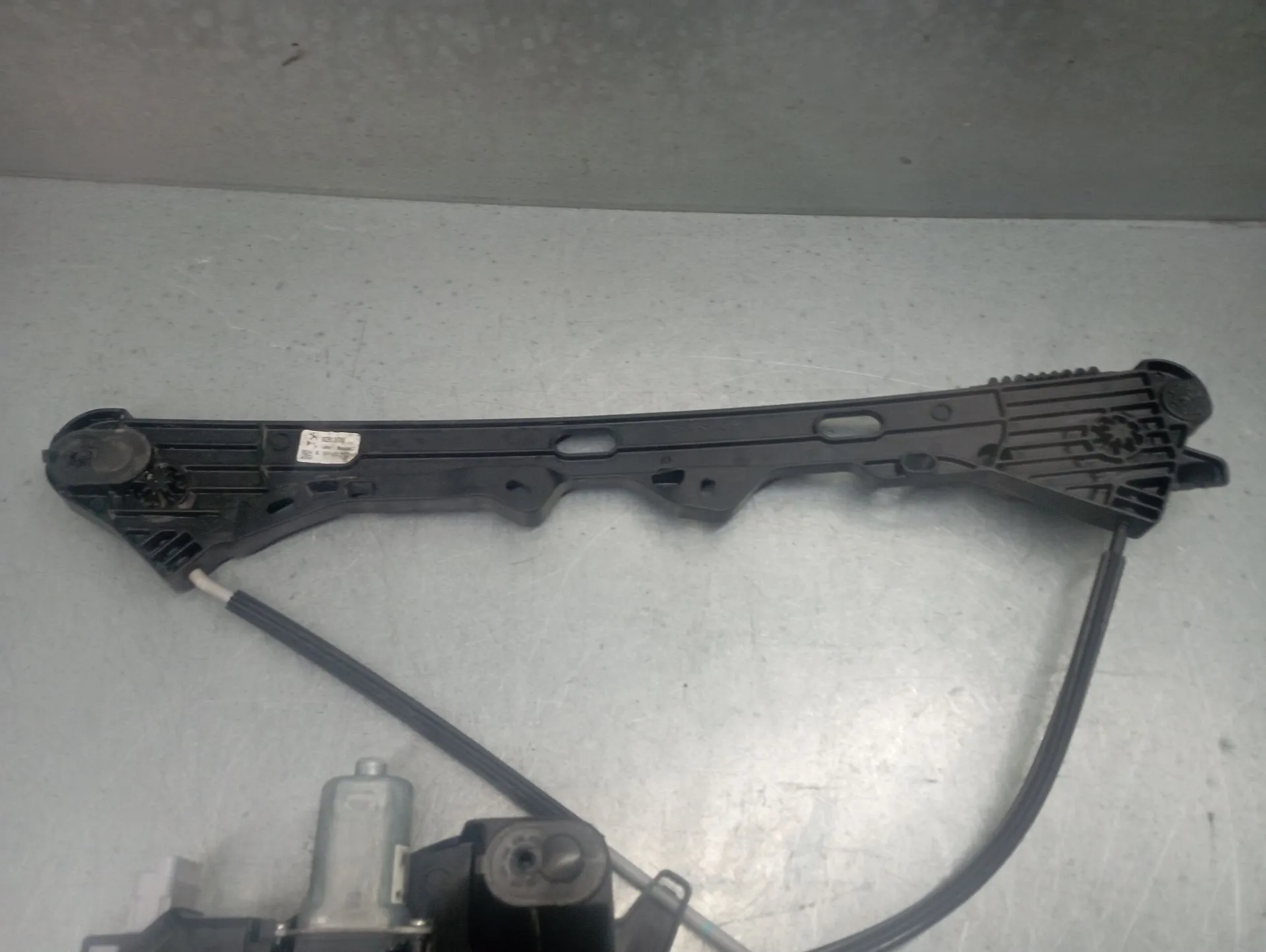 Lève-vitre avant gauche PEUGEOT 2008 II (U_) Imagem-1