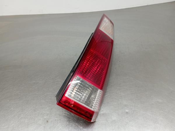 Feu arrière Droite OPEL Meriva A