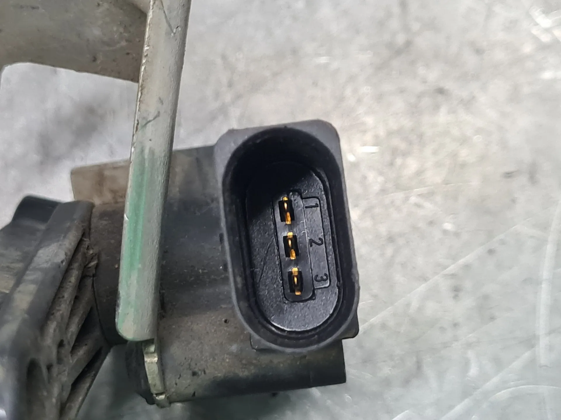 Motore regolazione fari TESLA Model 3 (5YJ3) Imagem-3