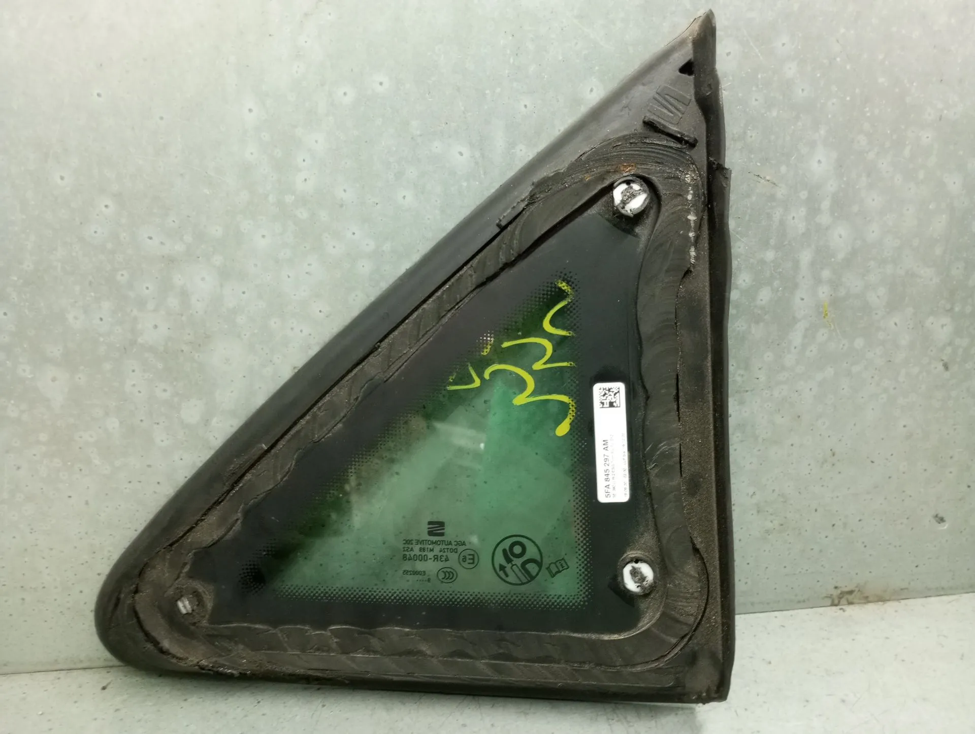 Left rear triangle window SEAT Leon (KL1) Imagem-1