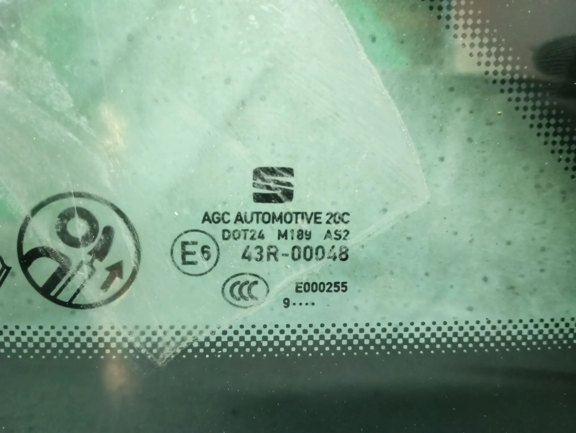 Left rear triangle window SEAT Leon (KL1) Imagem-2