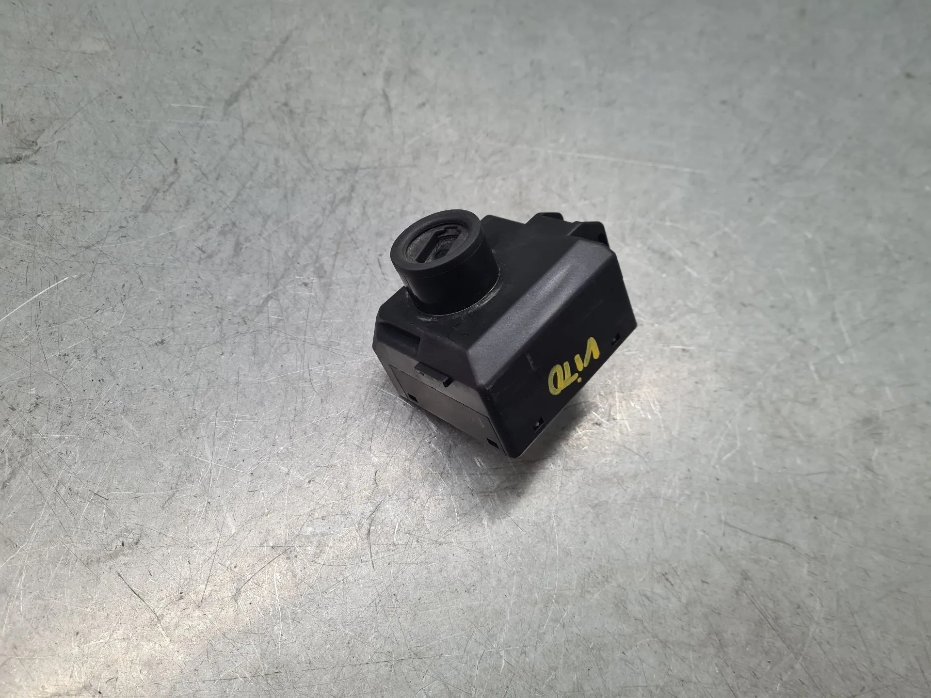 Ignition control unit (immobilizer) MERCEDES-BENZ Vito (W447) Imagem-1