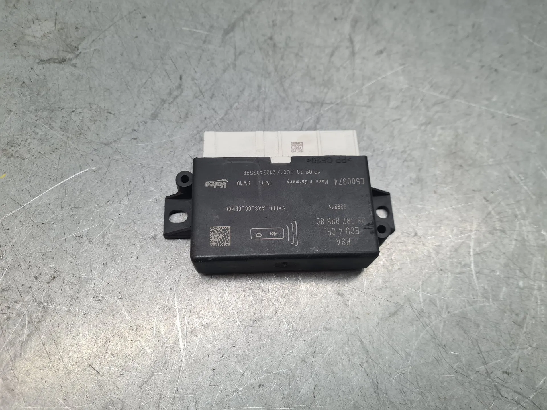 Modulo / Centralina Sensori parcheggio PEUGEOT 208 II Imagem-2