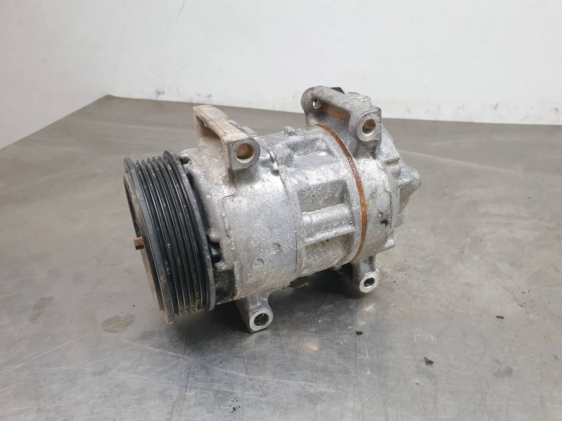 Compresseur AC PEUGEOT 3008 II (M_)