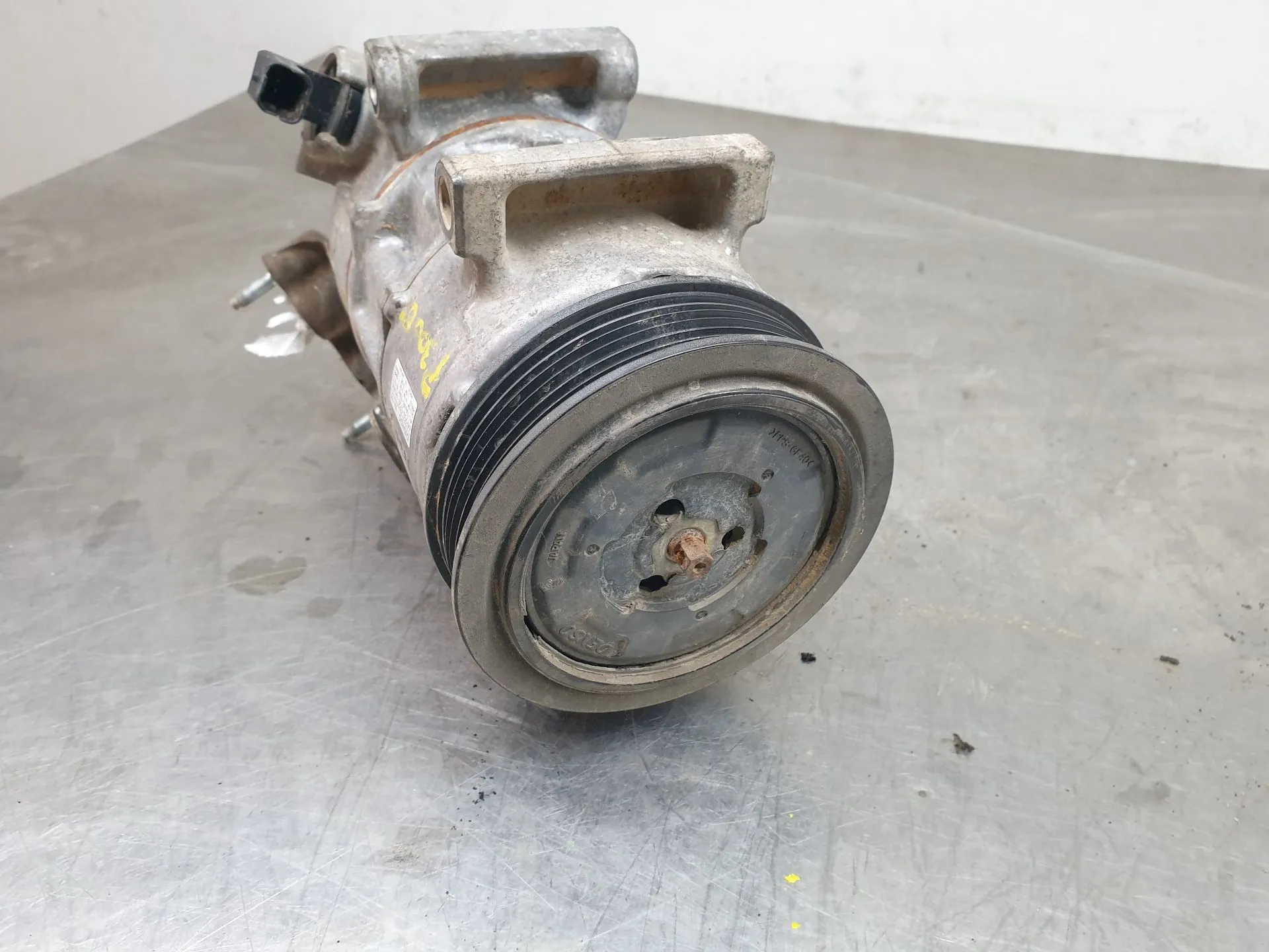 Compresseur AC PEUGEOT 3008 II (M_) Imagem-1