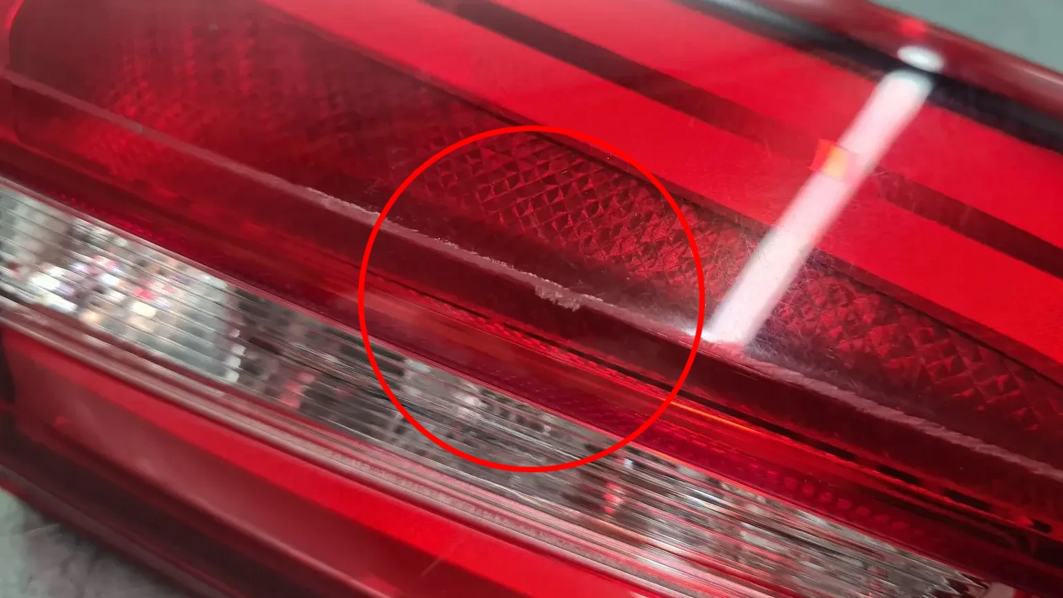 Feu de coffre Gauche FORD Focus IV Imagem-8