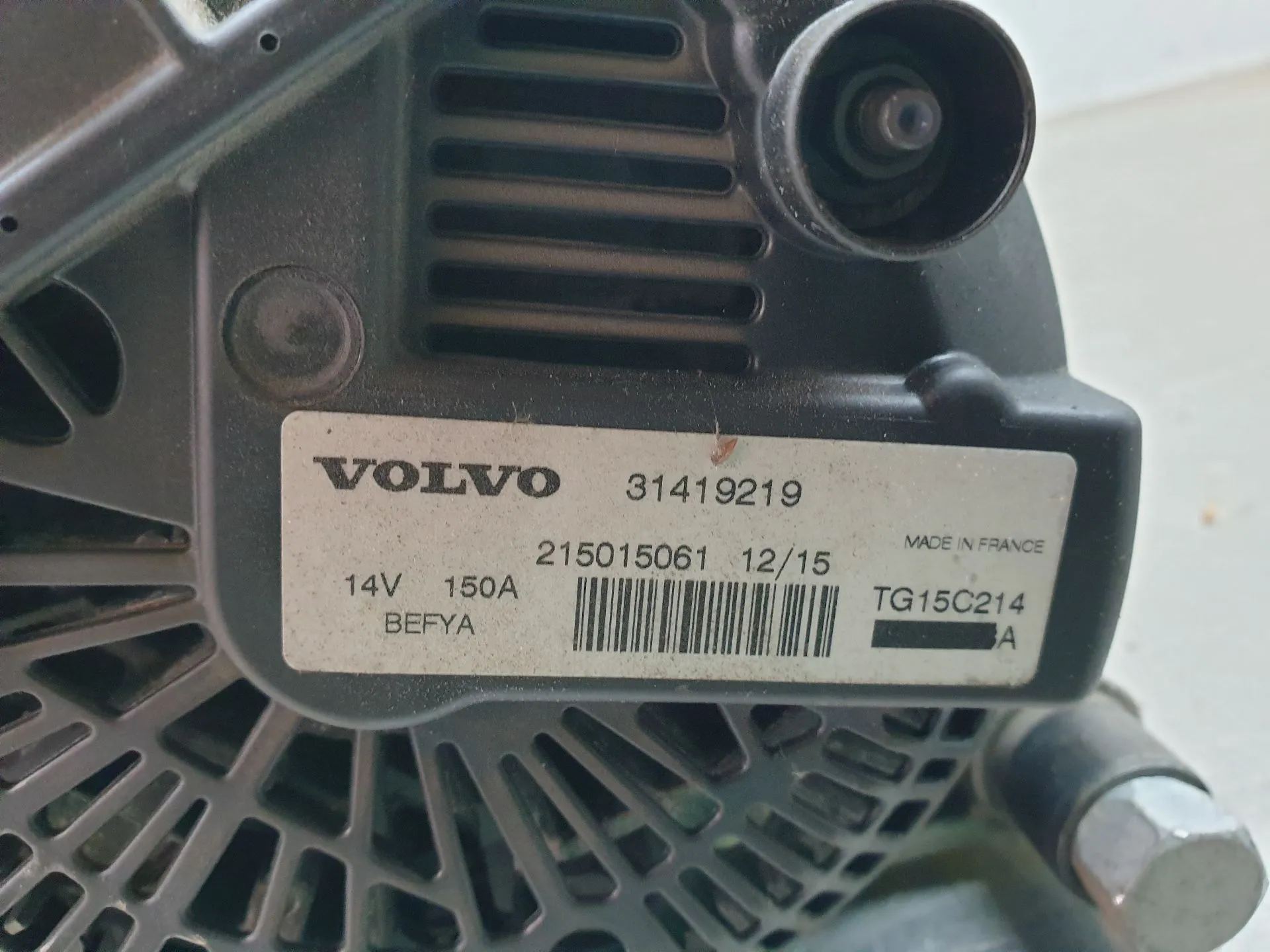 Alternador VOLVO V40 Hatchback Imagem-5