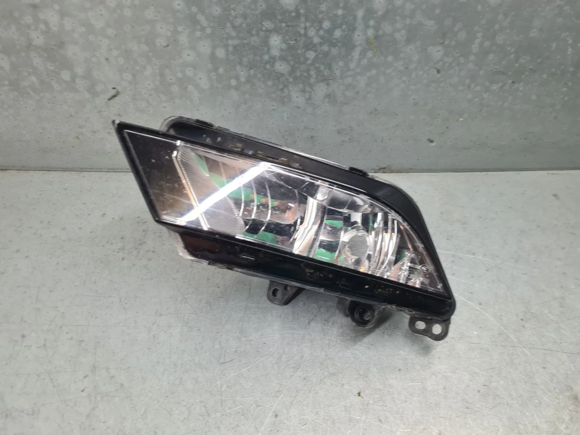 Left front fog light SEAT Ibiza IV ST (6J8, 6P8)