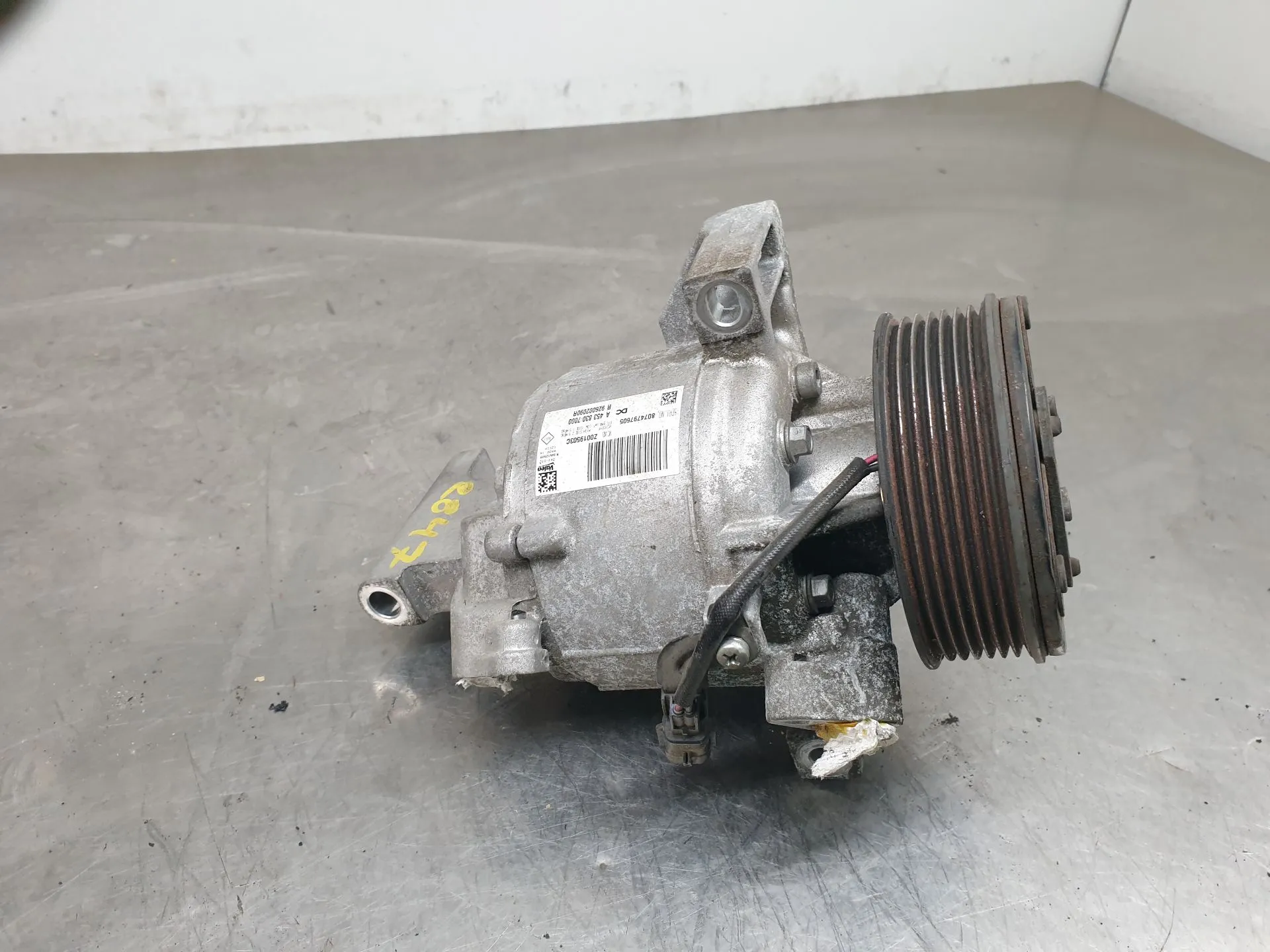 Compresor A/A RENAULT Twingo III (BCM_)