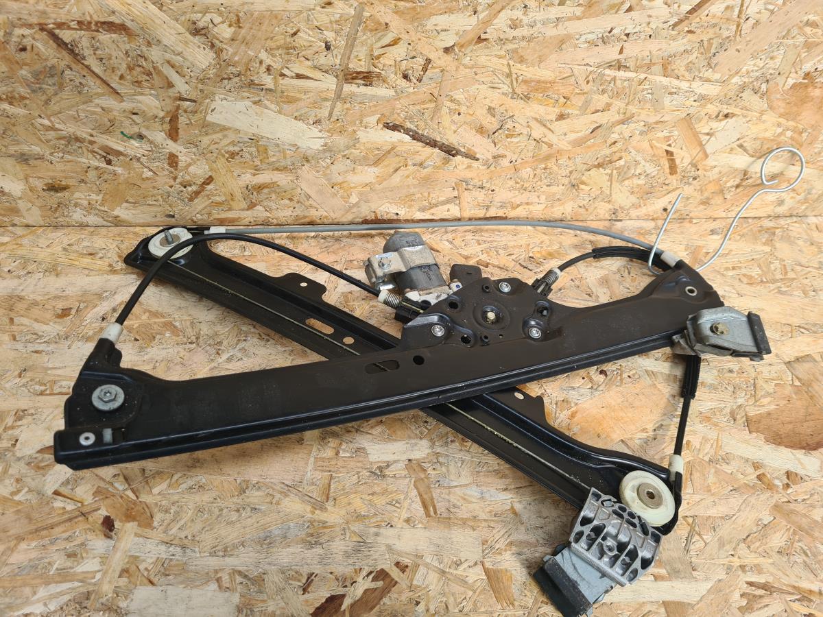 Lève-vitre avant gauche BMW 5 (E60)