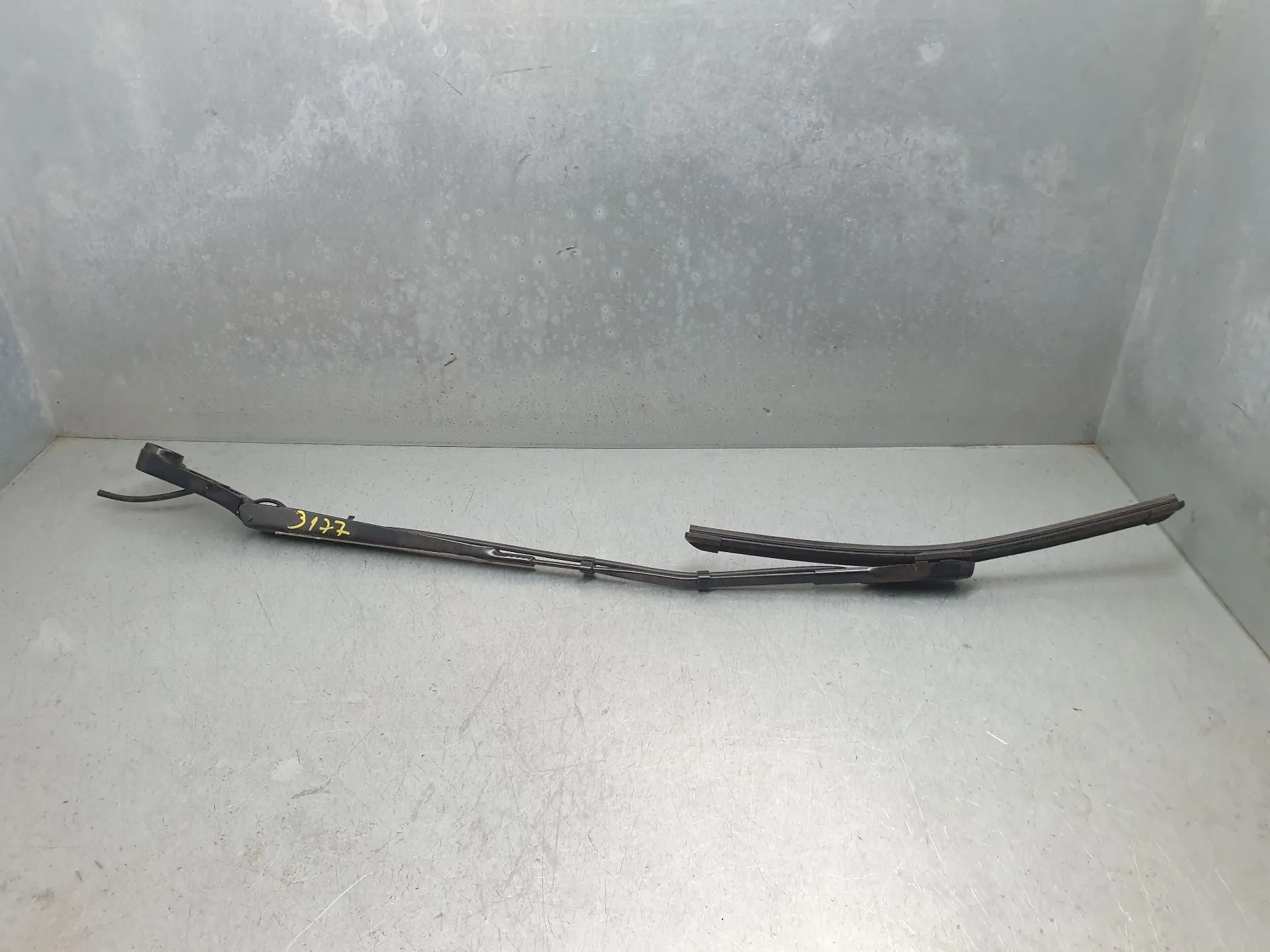 Bras de balai avant Droite PEUGEOT 308 III